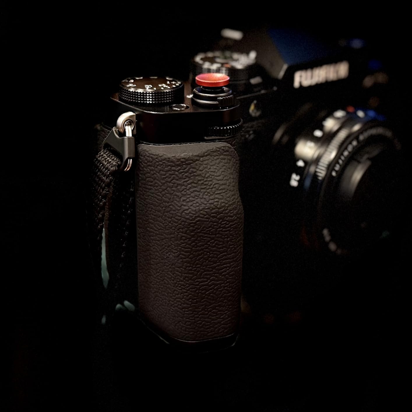 SmallRig X-T5 L-Shape Grip for FUJIFILM X-T5 Camera, Built-in Quick Release Plate for Arca, 1/4