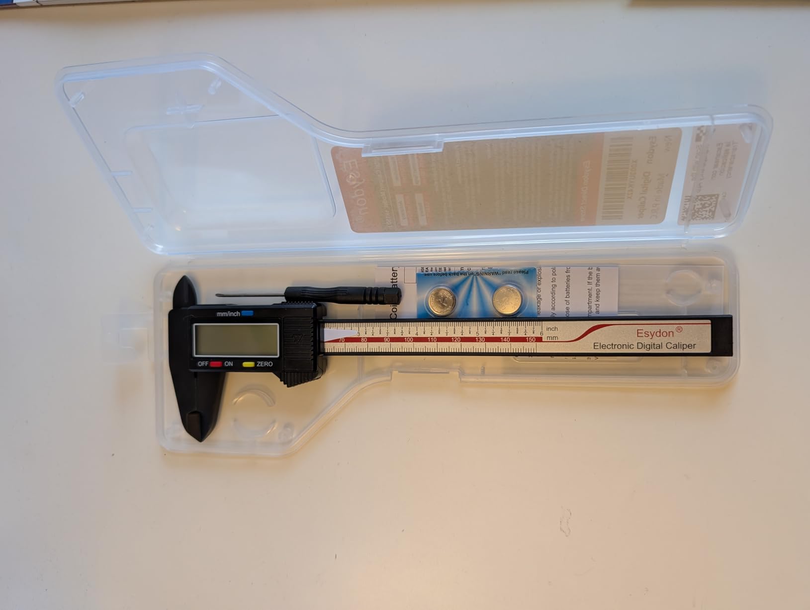 Digital Caliper, Esydon Upgraded Calipers 6 inch, Measuring Tool, Electronic Ruler, with Large LCD Screen, Auto-Off Feature, Inch and Millimeter Conversion, Plastic Case customer photo 1