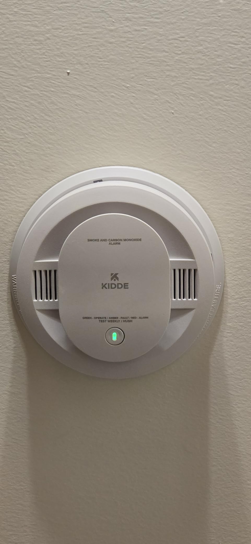Kidde Hardwired Smoke & Carbon Monoxide Detector, AA Battery Backup, Voice Alerts, Interconnectable, LED Warning Light Indicators, 2 Pack customer photo 2