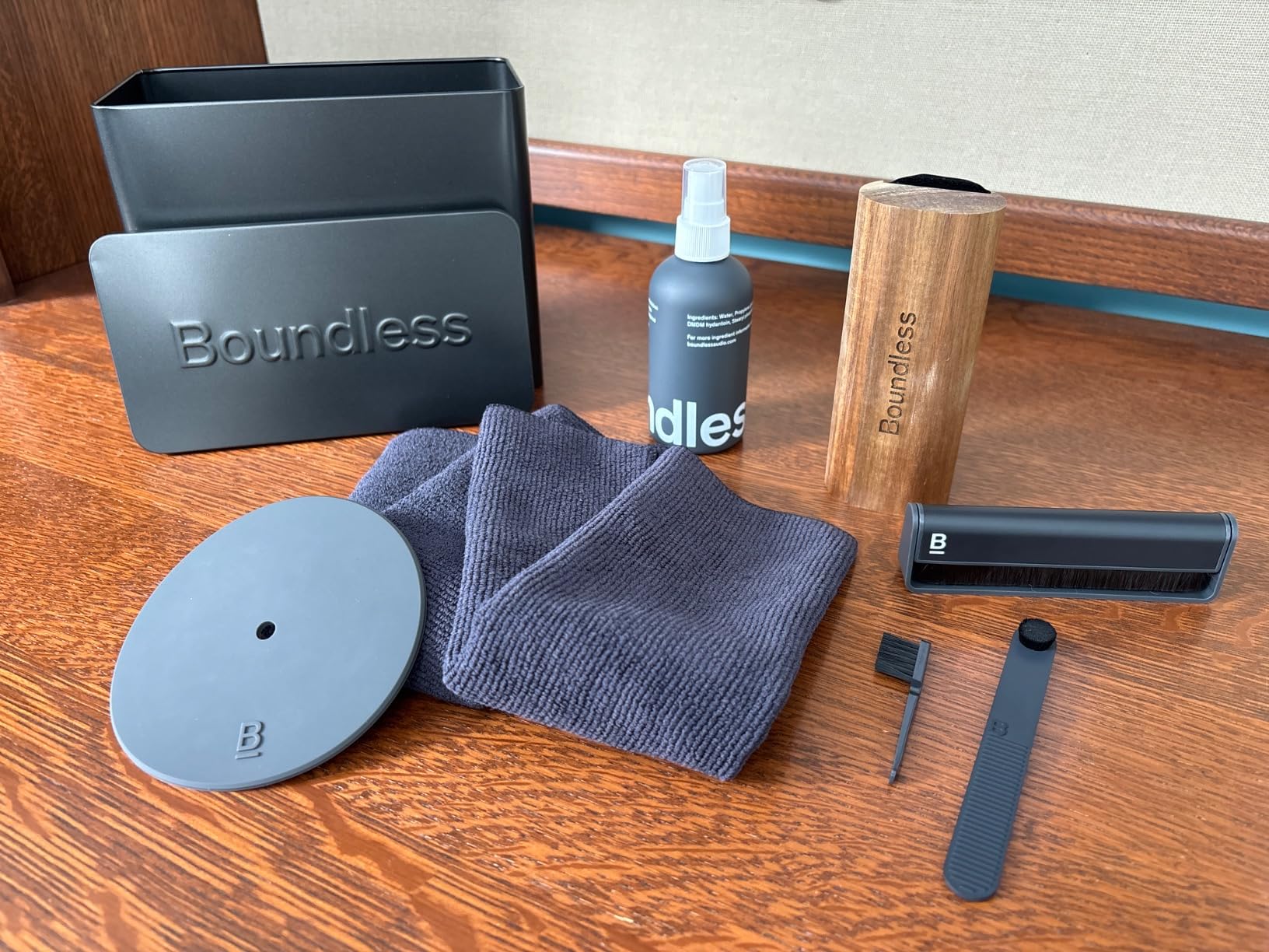 Boundless Audio Vinyl Record Cleaning Kit - 8-in-1 Vinyl Cleaner Kit Includes Carbon Fiber & Velvet Record Brushes, Stylus Brush, Cleaning Solution, Microfiber Cloths & Metal Case customer photo 2