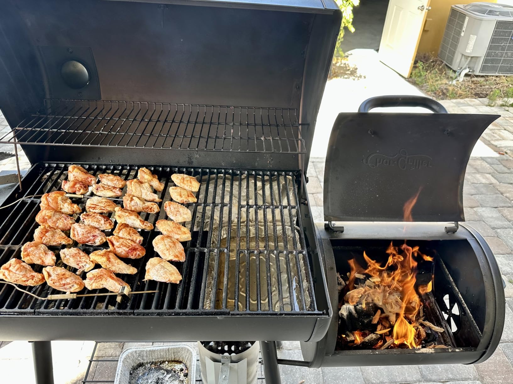 Char-Griller Smokin Pro Charcoal Grill and Offset Smoker with Side Fire Box, Dual Damper Control, Chrome Plated Steel Warming Rack, 1,130 Cooking Square Inches in Black, Model CG30044223 customer photo 1