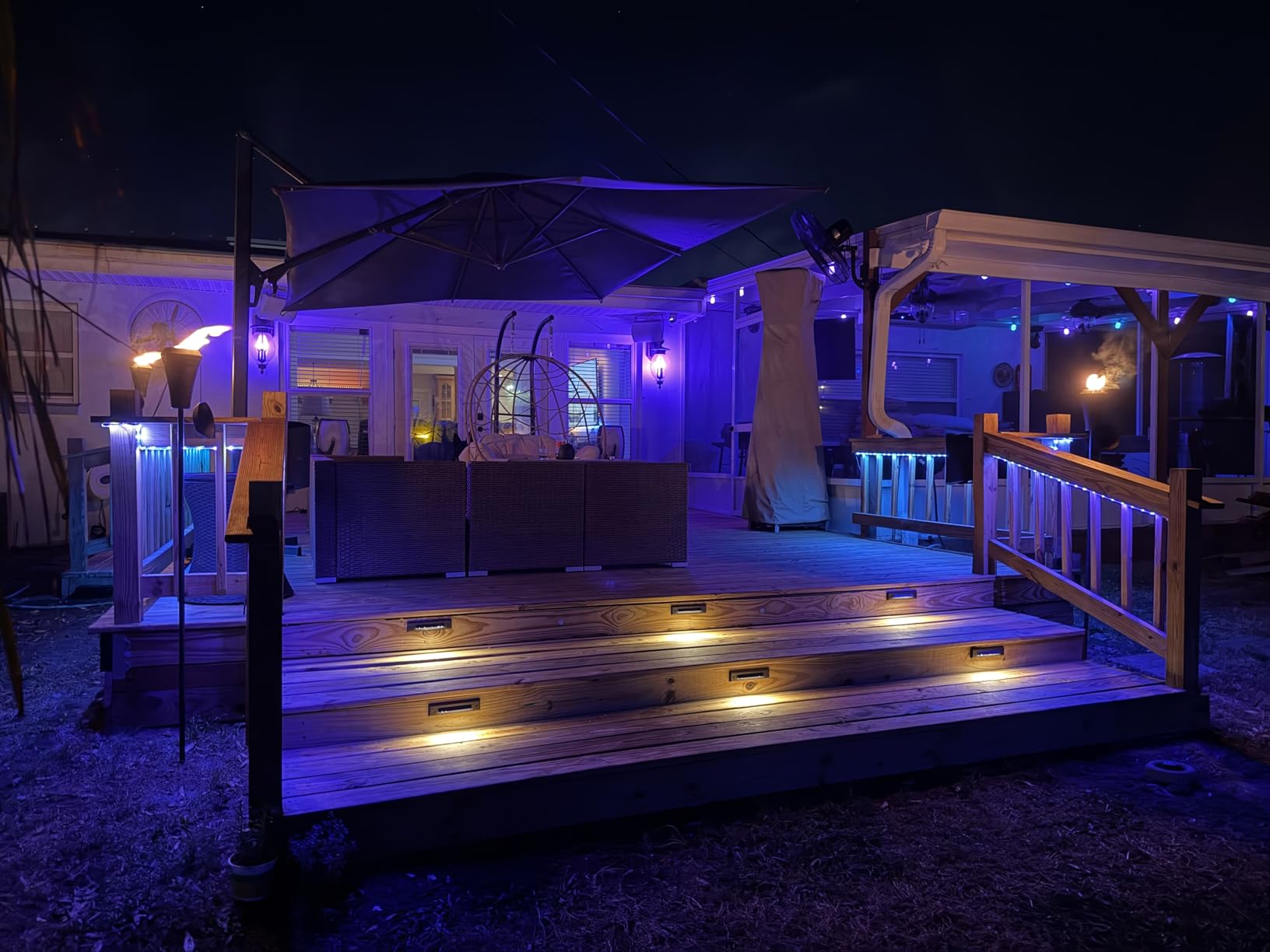 Govee Outdoor LED Strip Lights, 32.8ft Smart Outdoor Lights Work with Alexa and Google Assistant, App Control, IP65 Waterproof, RGBIC LED Lights for Patio, Eave, Holiday Decorations customer photo 1