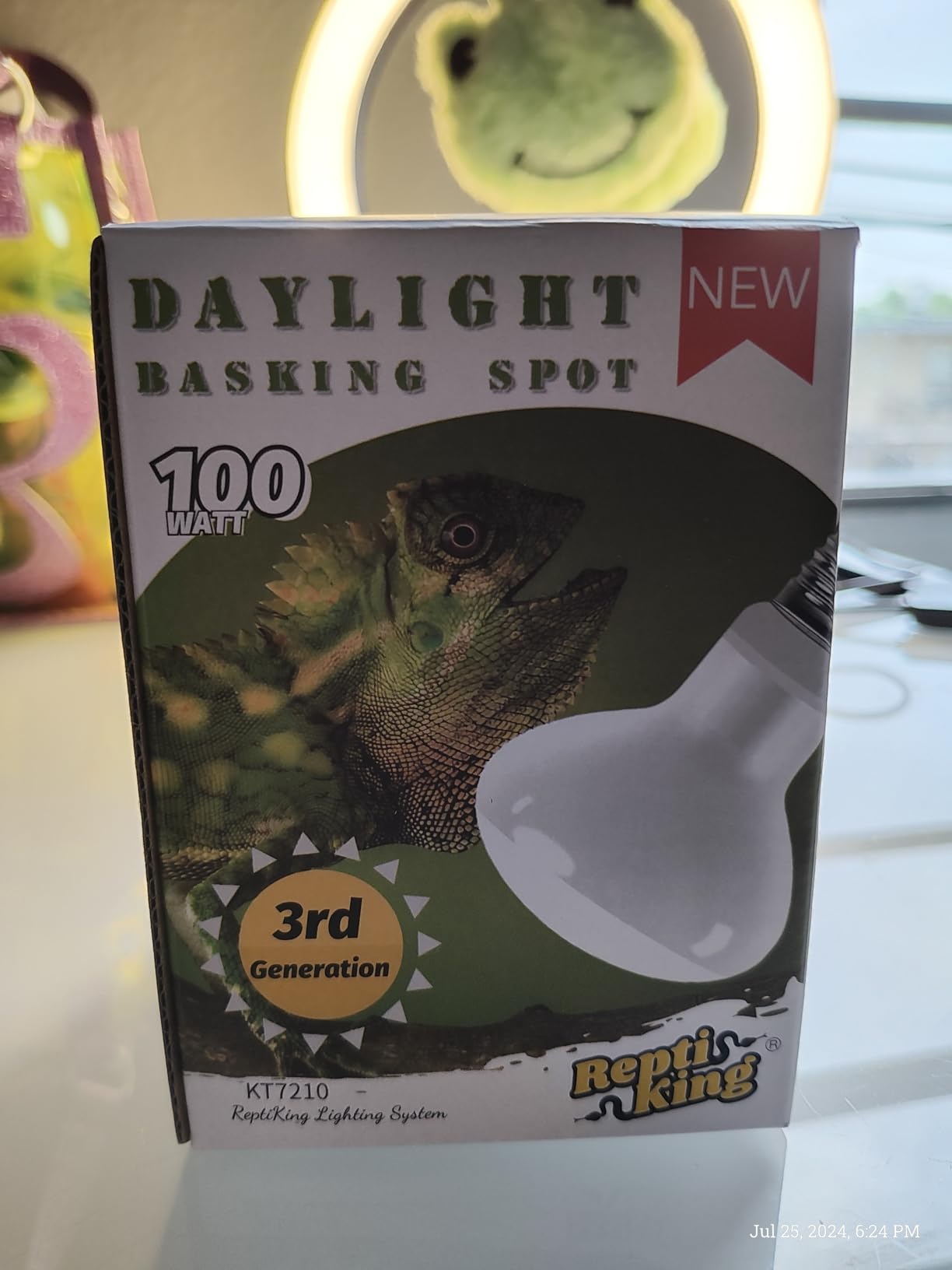 Reptile Heat Bulb Lamp, 2-Pack 100W Daylight Basking Spot, Bearded Dragon/Turtle/Lzard/Gecko Light Bulb, UVA Heat Lamp, Basking Light for Reptiles customer photo 2