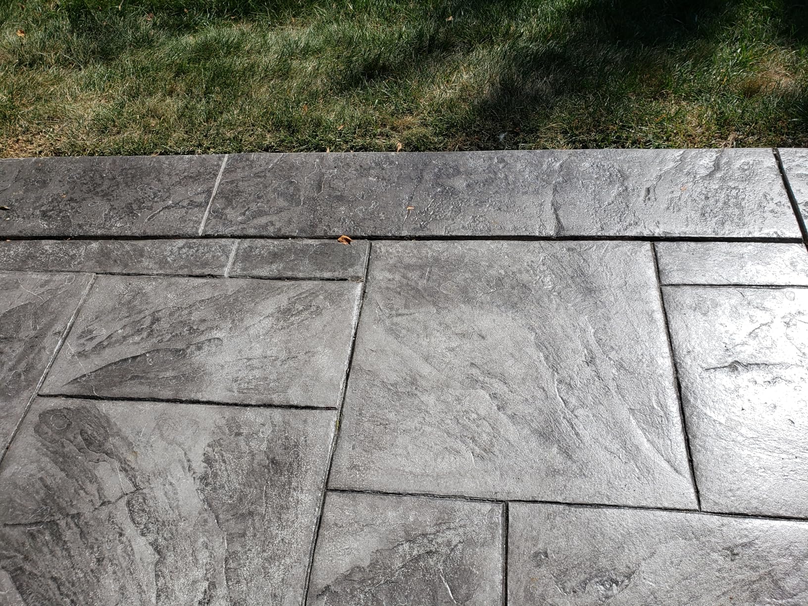 Concrete Sealer - 9500 Ready to Use, 1 Gallon Covers up to 150-400 sq ft (Single Coat)| Penetrating Paver Sealer, Salt & Water Repellent| DOT Approved Silane/Siloxane for Stone, Patio, Driveway, Brick customer photo 1