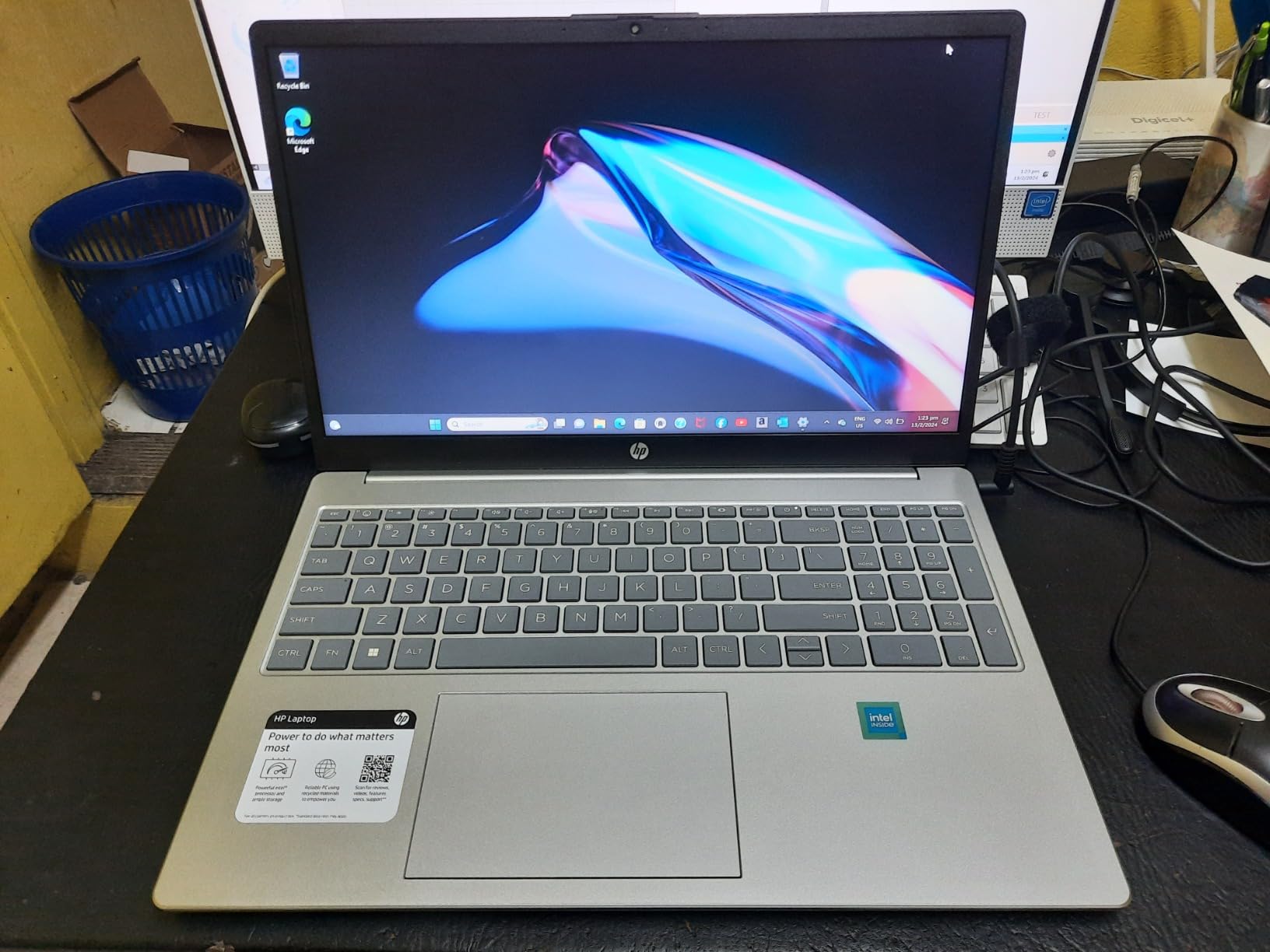 HP 15.6