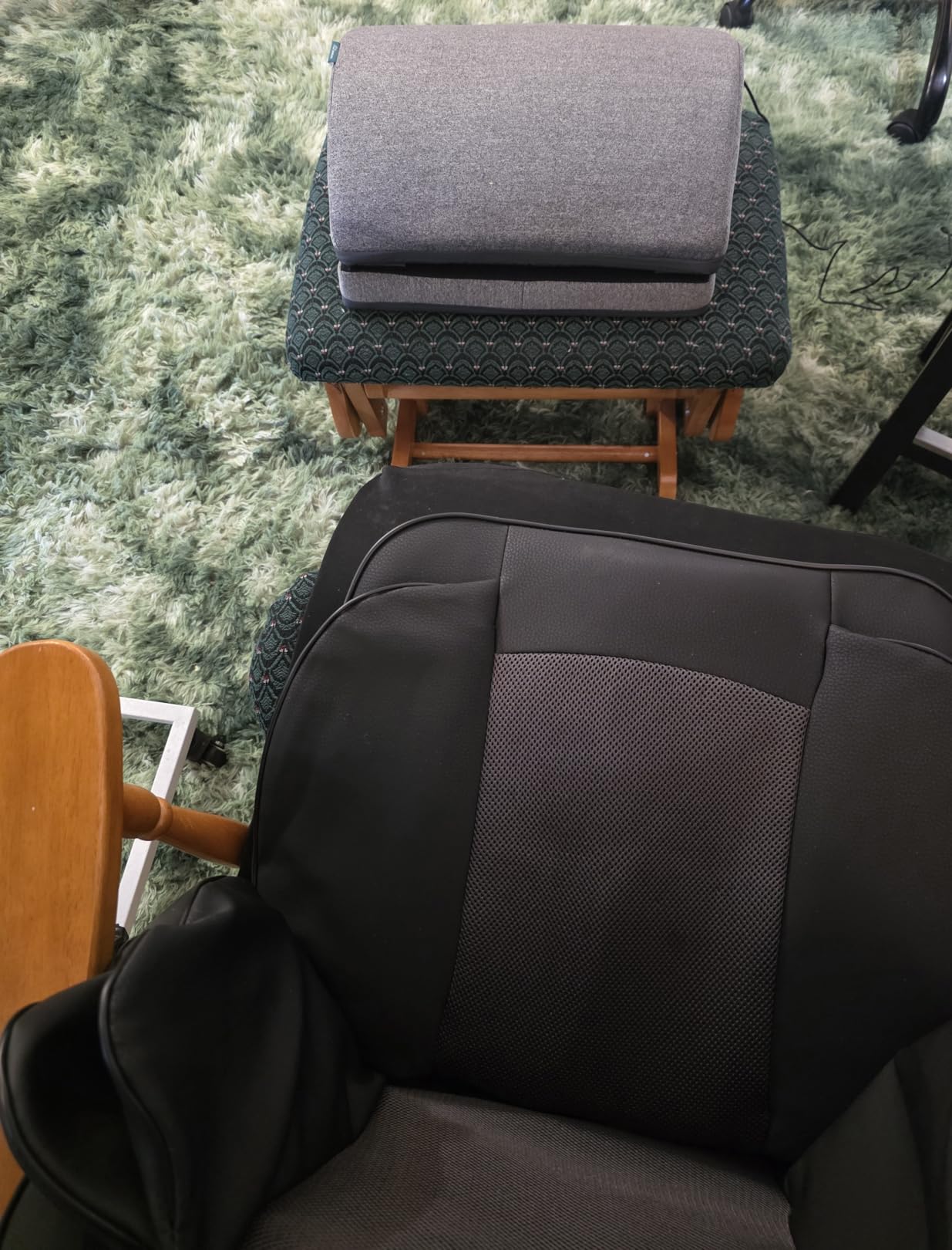 Snailax Heated Foot Rest Under Desk at Work, FSA Eligible Desk Foot Stool with Heat & Vibration Massage, Adjustable Height, 2 Heat Levels Foot Warmer customer photo 1
