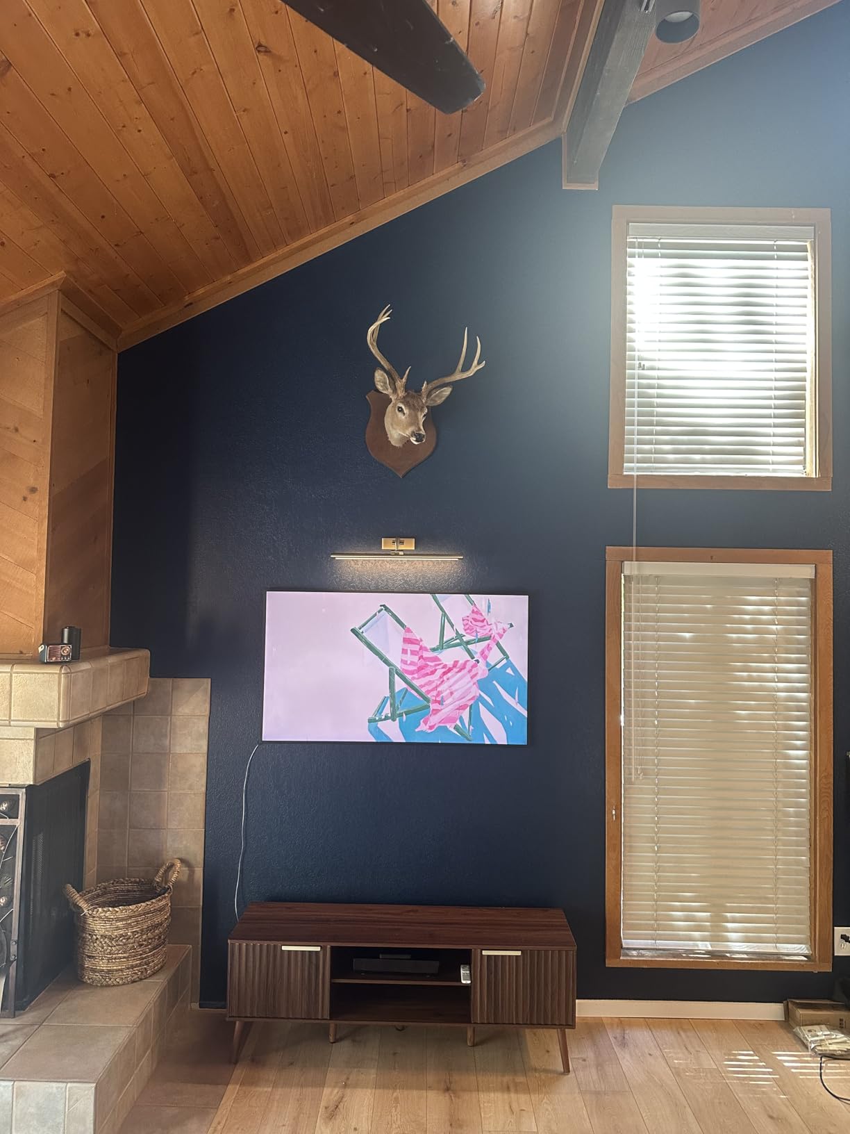 SAMSUNG 55-Inch Class QLED 4K LS03D The Frame Series Quantum HDR Smart TV w/Dolby Atmos, Art Mode, Anti-Reflection, Customizable Frame, Slim Fit Wall Mount with Alexa Built-in (QN55LS03D, 2024 Model) customer photo 2