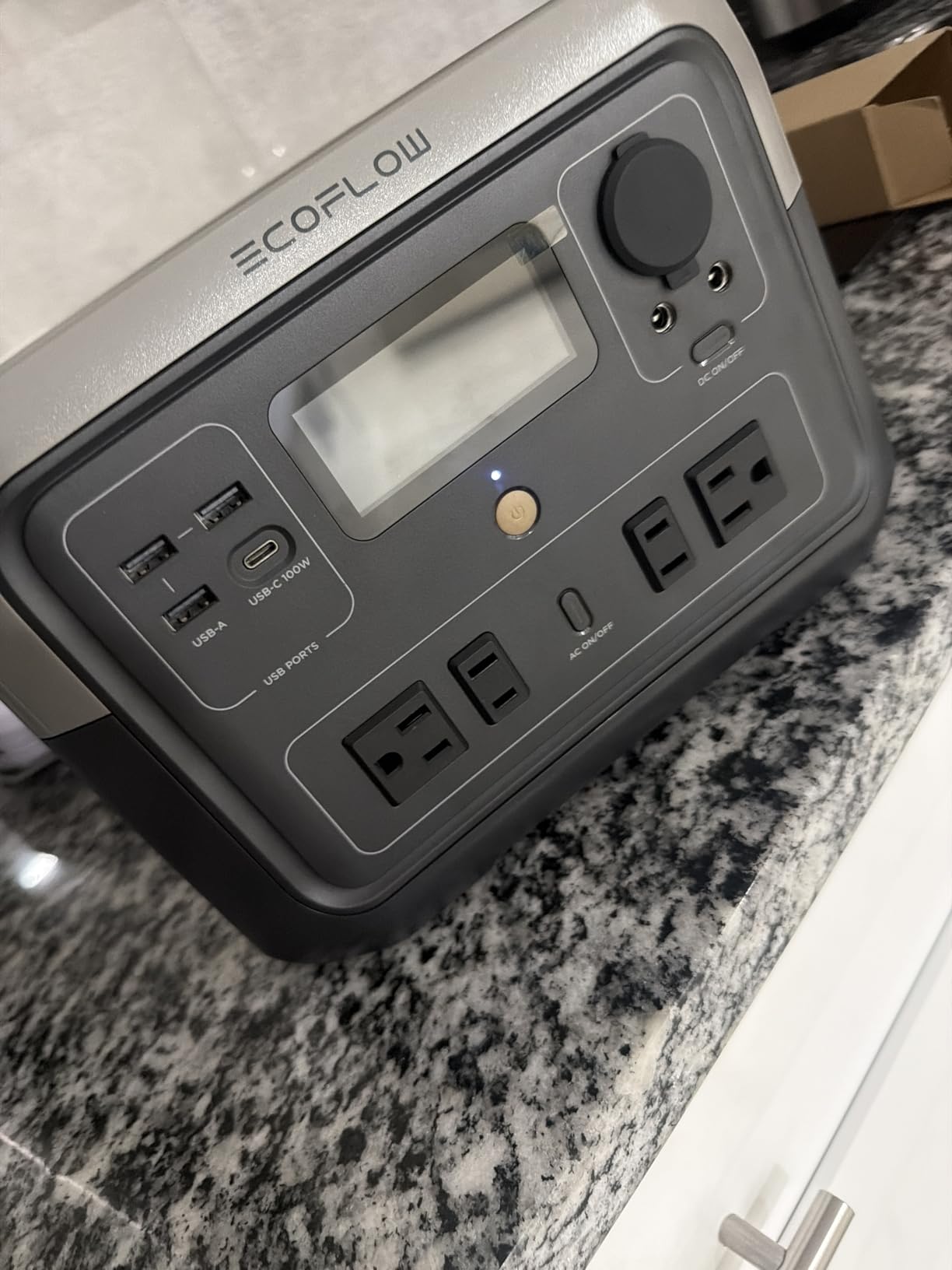 EF ECOFLOW Portable Power Station River 2 Max 500, 499Wh LiFePO4 Battery/ 1 Hour Fast Charging, Up to 1000W Output Solar Generator (Solar Panel Optional) for Outdoor Camping/RVs/Home Use customer photo 1