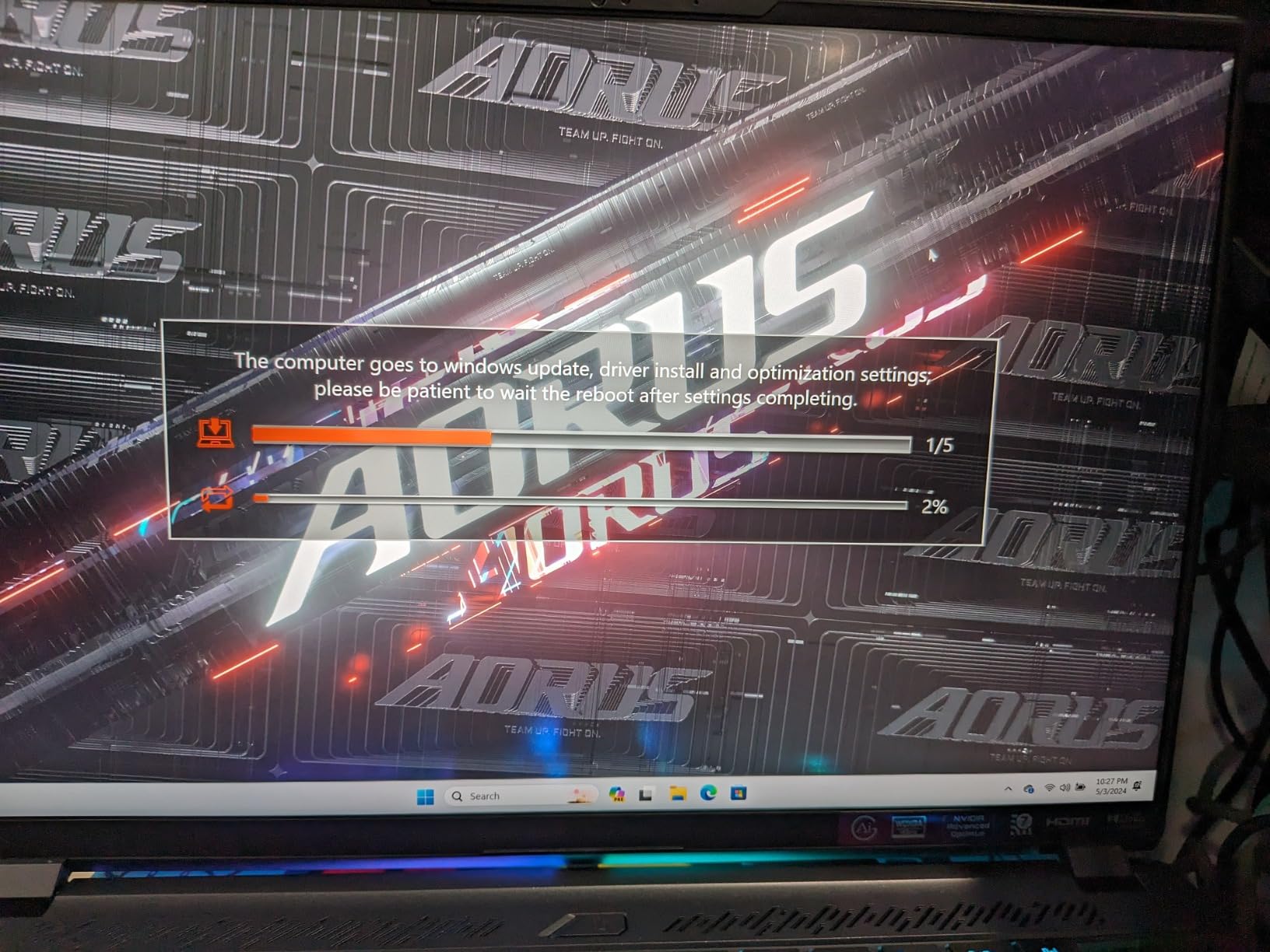 GIGABYTE AORUS 16X (2024) Gaming Laptop - 165Hz 2560x1600 WQXGA - NVIDIA GeForce RTX 4070 - Intel i7-14650HX - 1TB SSD with 32GB DDR5 RAM - Windows 11 Home AD customer photo 2