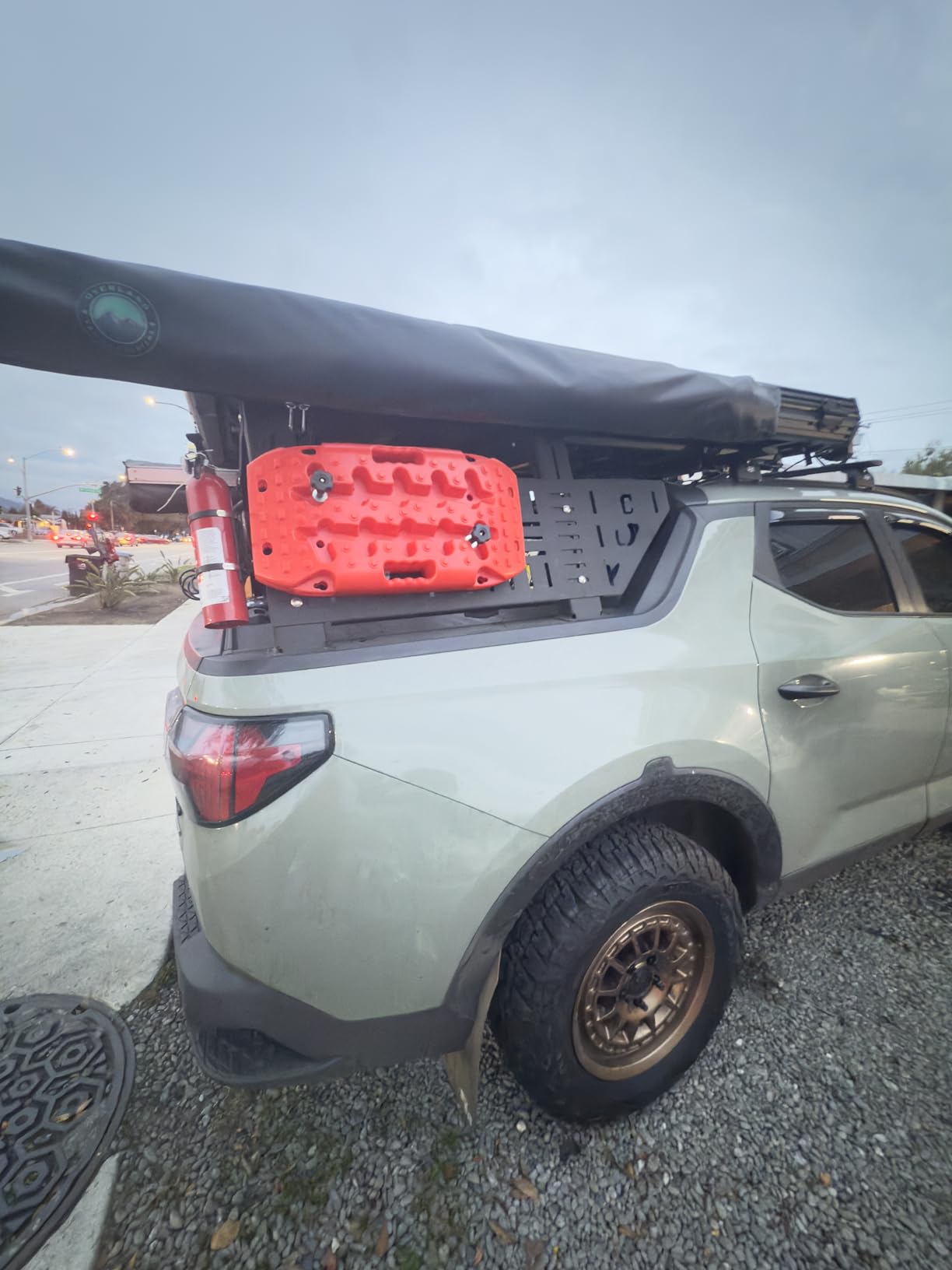OULEME Recovery Traction Boards, Off-road Track Traction Mats for Sand, Mud, and Snow - 4WD RV Truck Jeep SUV Traction Pads with Carry Bag (Red) customer photo 1