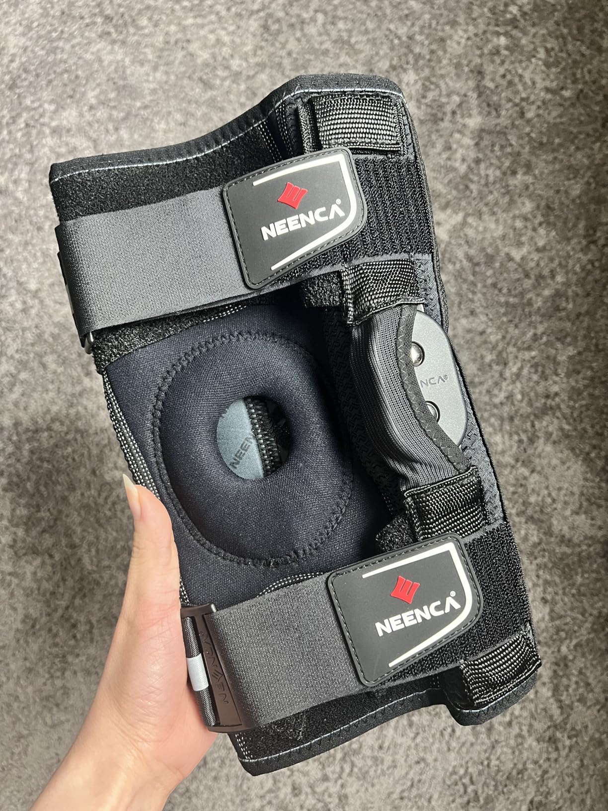 NEENCA Professional Knee Brace for Knee Pain, Hinged Knee Support with Patented X-Strap Fixing System, Medical for Pain Relief, Arthritis, Meniscus Tear, ACL, PCL, MCL customer photo 2