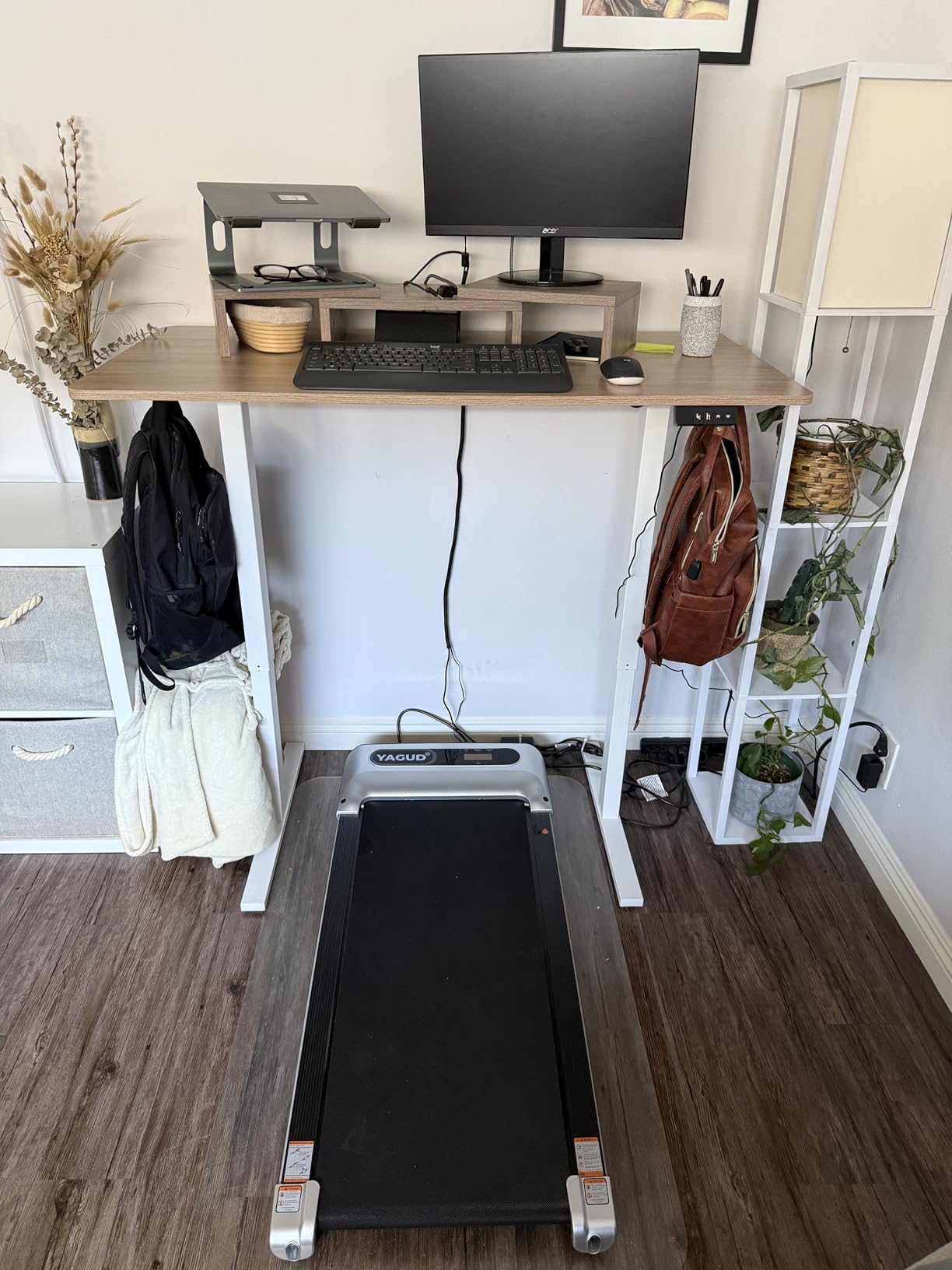 TIQLAB Electric Height Adjustable Standing Desk 47.2x23.6 inch, Sit Stand Desk with Splice Board, Memory Controller, White Frame & Maple Top Computer Workstation for Home Office customer photo 1