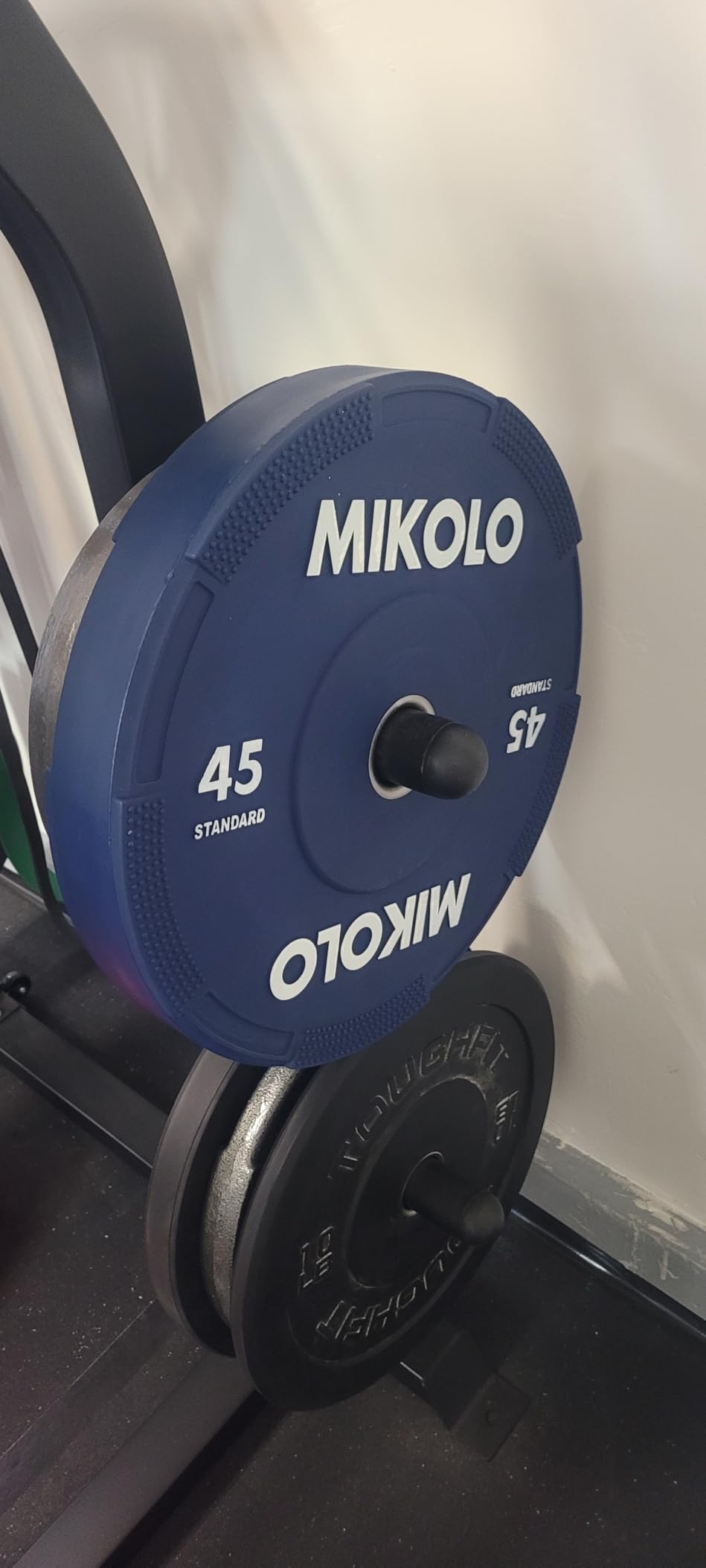 Mikolo Olympic Bumper Plates Set, 100% High-Density Low-Bounce Rubber Weight Plates with Steel Inserts, IWF Color-Coded customer photo 1