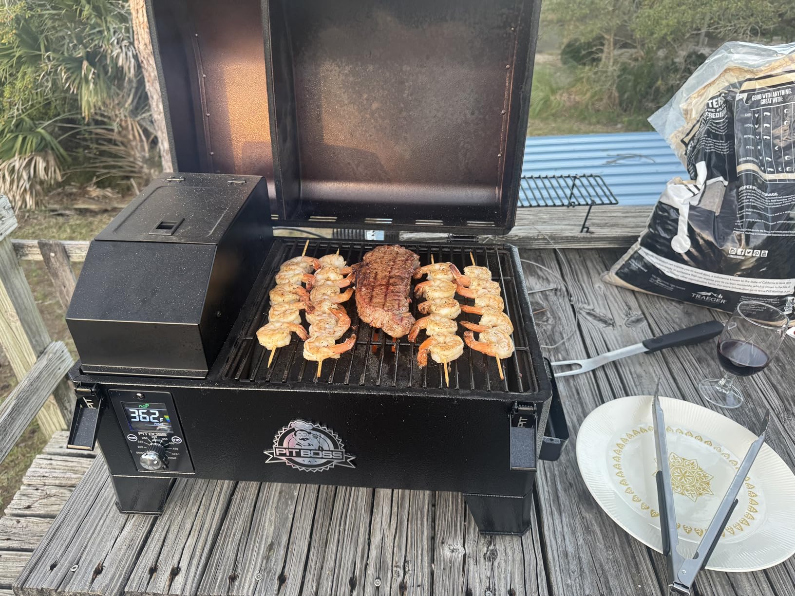 Pit Boss PB150PPG Table Top Wood Pellet Grill, Black customer photo 1