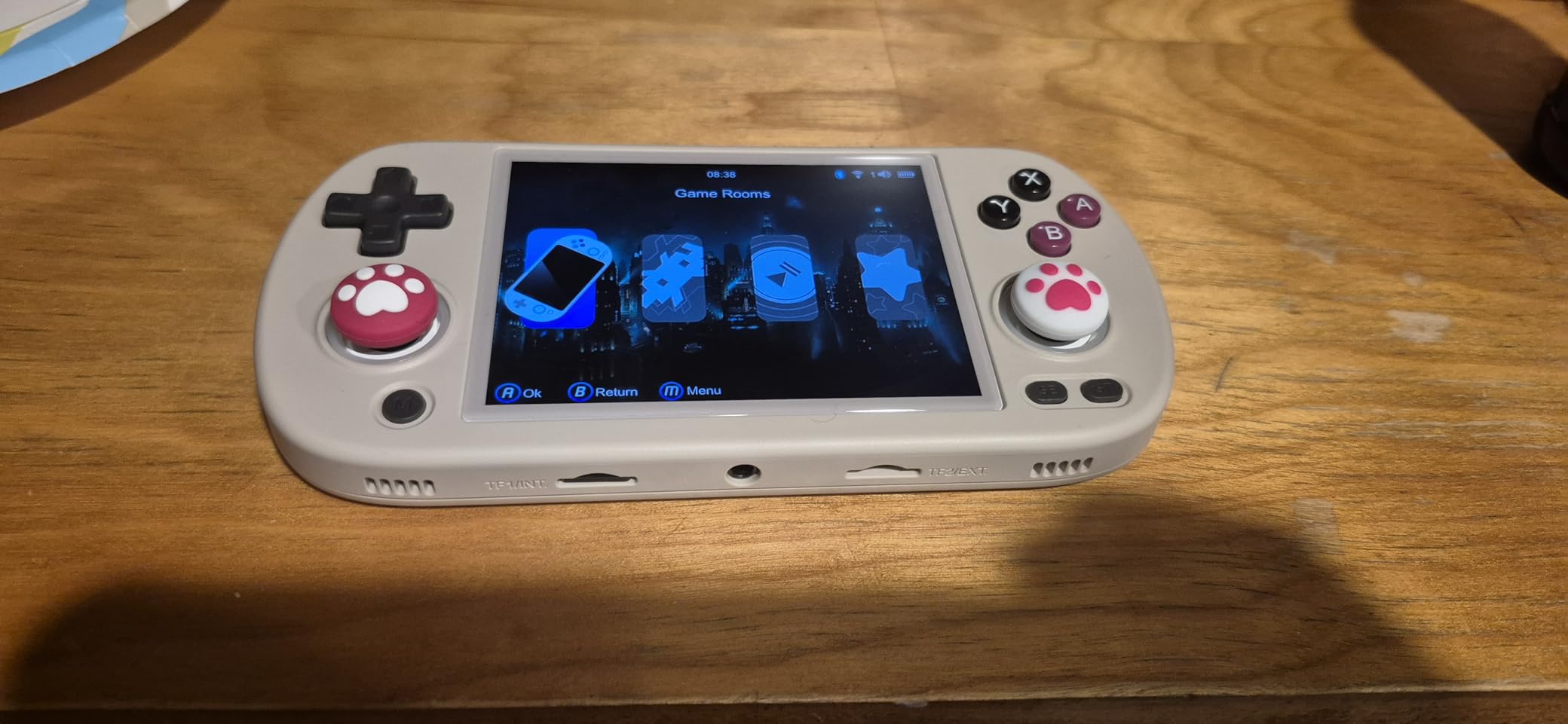 RG40XX H Anbernic Handheld Game Console 4.0-inch IPS Screen 64GB - Linux 5G WiFi Bluetooth HDMI customer photo 2