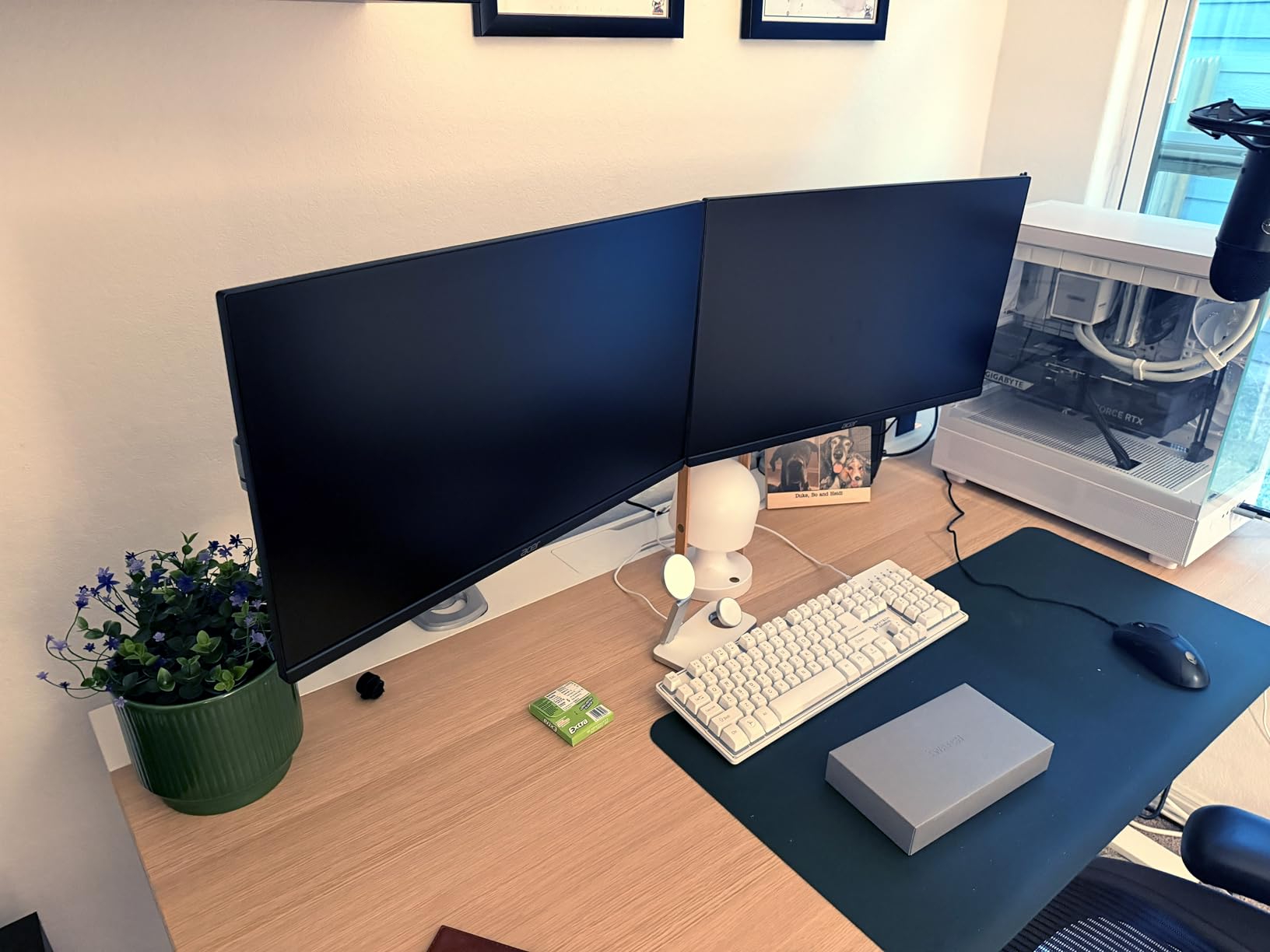 Acer 27 Inch Monitor KB272 - FHD IPS (1920 x 1080) Display, Up to 120Hz Refresh Rate, 99% sRGB, Tilt, Adaptive-Sync Support (FreeSync Compatible) 1ms (VRB), HDMI & VGA Ports customer photo 1