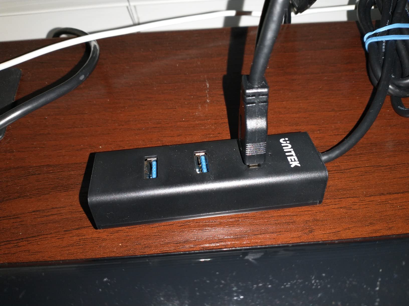 Unitek KVM Switch 2 Monitors 2 Computers 4K@60Hz HDMI+Displayport Dual Monitor KVM Switches 3 USB Ports for Sharing Keyboard Mouse Hard Drives Mic Headset customer photo 1