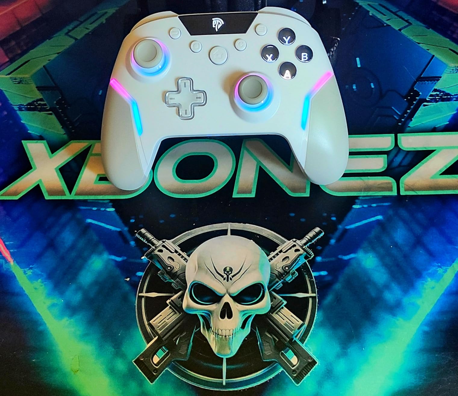 EasySMX X20 Wireless Gaming Controller with RGB Backlit, 2-Stage Hall Effect Stick, 1000Hz Polling Rate, 6-Axis Gyro on Multi-Platform, Mech Buttons- Compatible with PC/Switch/Steam/Android customer photo 2
