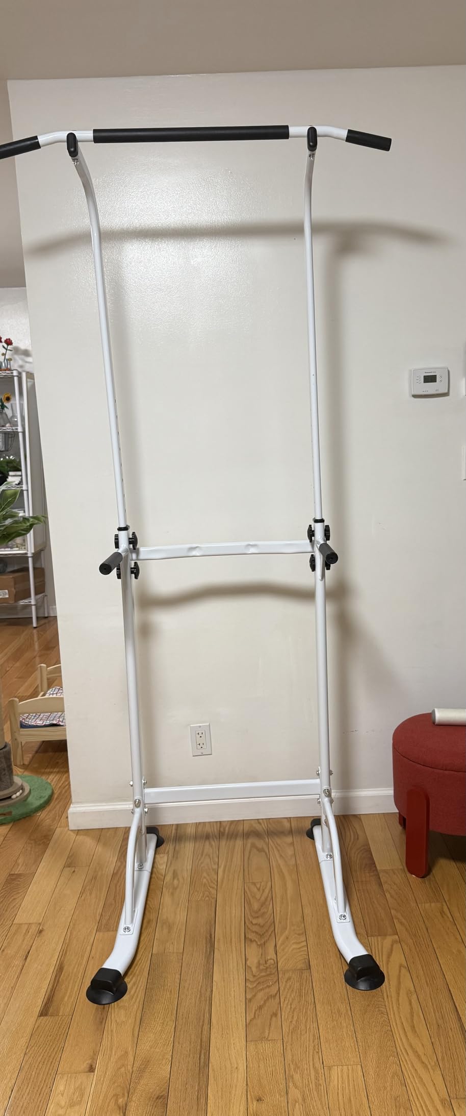DONIUZ Power Tower Pull Up Bar and Dip Station, Multi-Function Home Gym, Strength Training Fitness Equipment, Height Adjustable customer photo 2