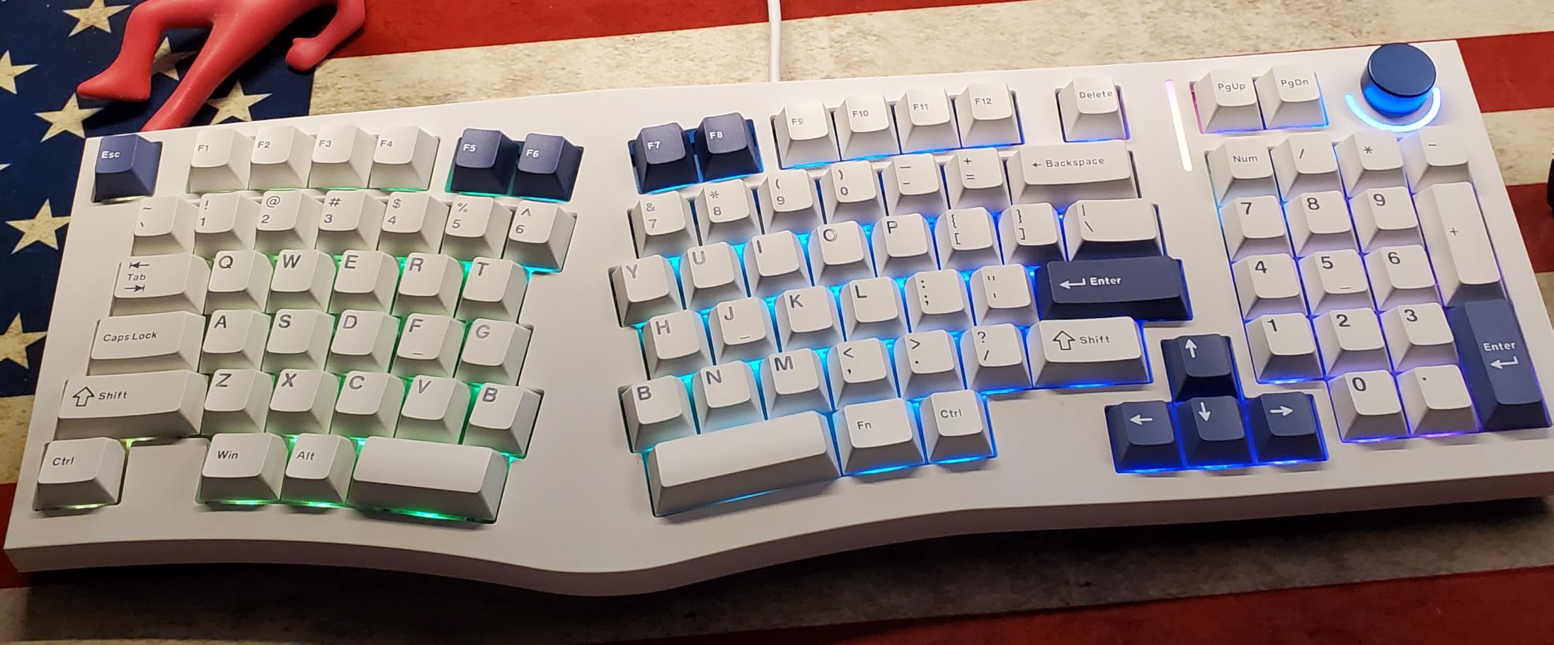 MechLands Feker Alice98 Ergonomic 98 Keys Custom Mechanical Keyboard, VIA Programmable, USB-C Wired Gaming Keyboard, Hot Swappable, 5 Layer Paddings, Control Knob, NKRO, RGB for Win/Mac (Beige) customer photo 1