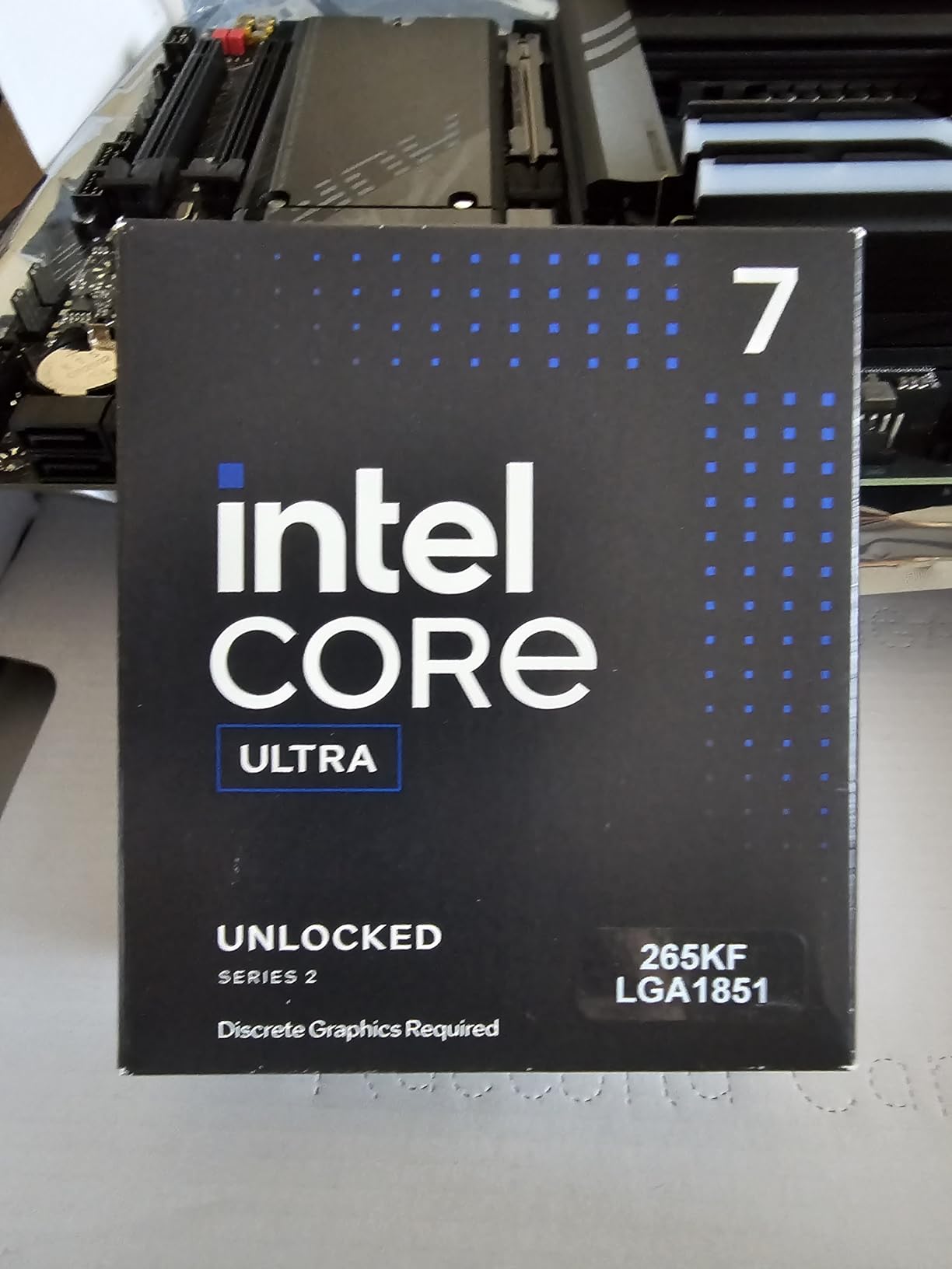 Intel Core Ultra 7 Desktop Processor 265KF 20 Cores (8P+12E) up to 5.5 GHz customer photo 2