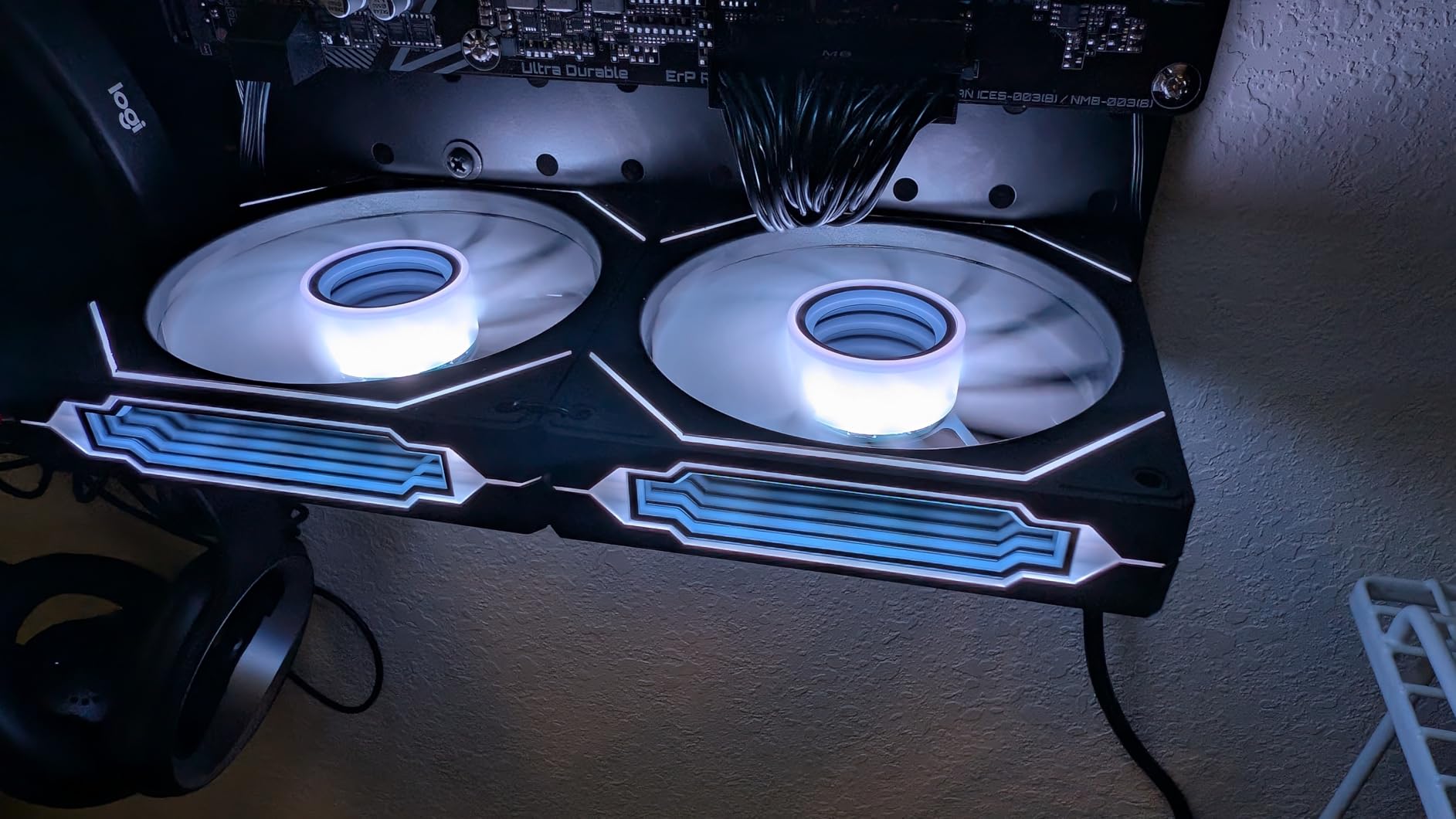 DARKROCK F120 3in1 120mm Infinite Mirror Design Case Fans with 24 LED Lights PWM Control & ARGB Effect, Hydraulic HDB Bearing for Low-Noise Operation customer photo 1