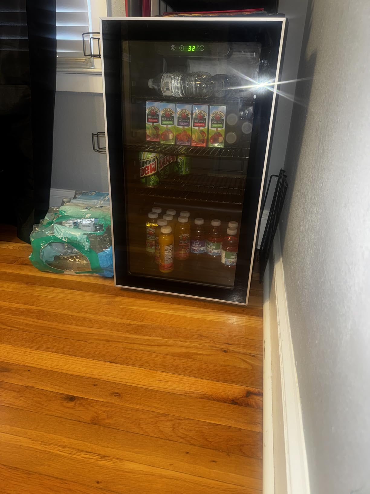 Electactic Wine Cooler 37 Bottle Freestanding Fridge with Stainless Steel Reversible Glass Door, 145 Can Beverage Refrigerator Quiet Compressor for Home Kitchen Bar, 4.5 Cu.ft Silver customer photo 1