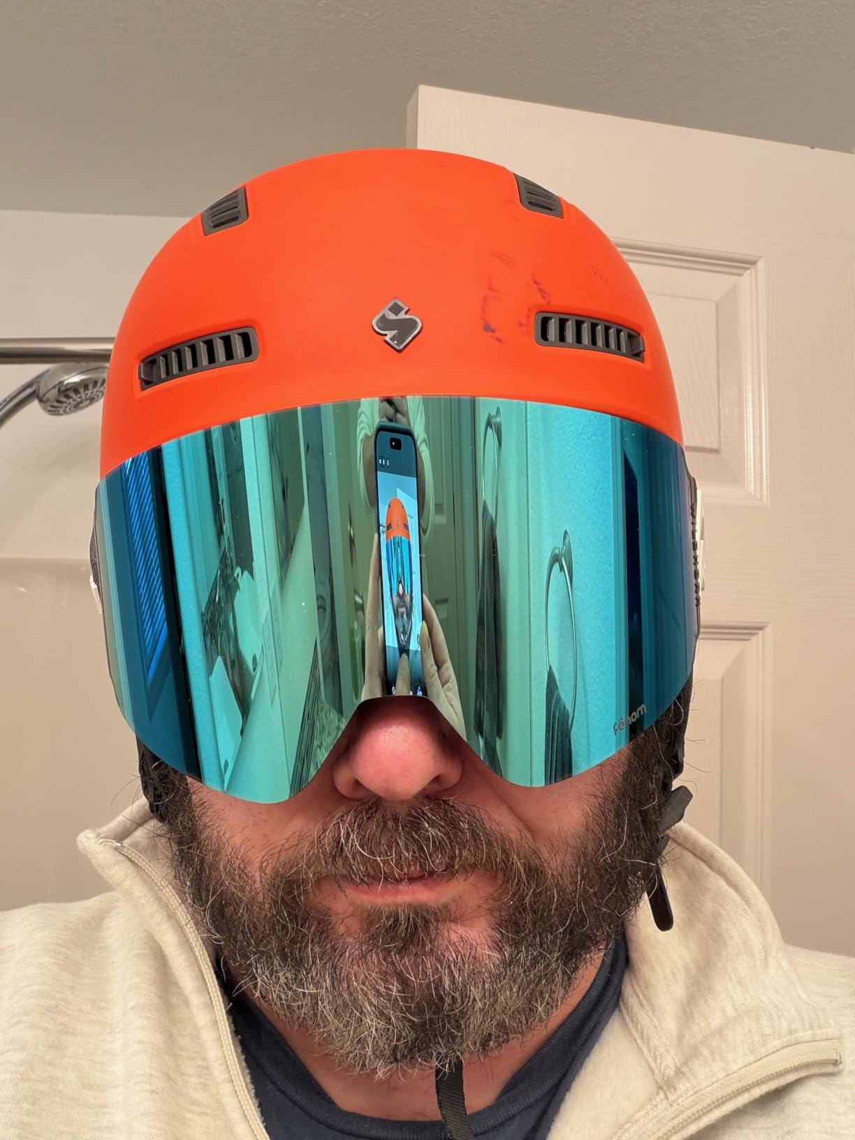 Wildhorn Maxfield Pro Ski Goggles for Men & Women - Fenom Lens Technology - Anti-Fog - Interchangeable Lenses - UV400 customer photo 1
