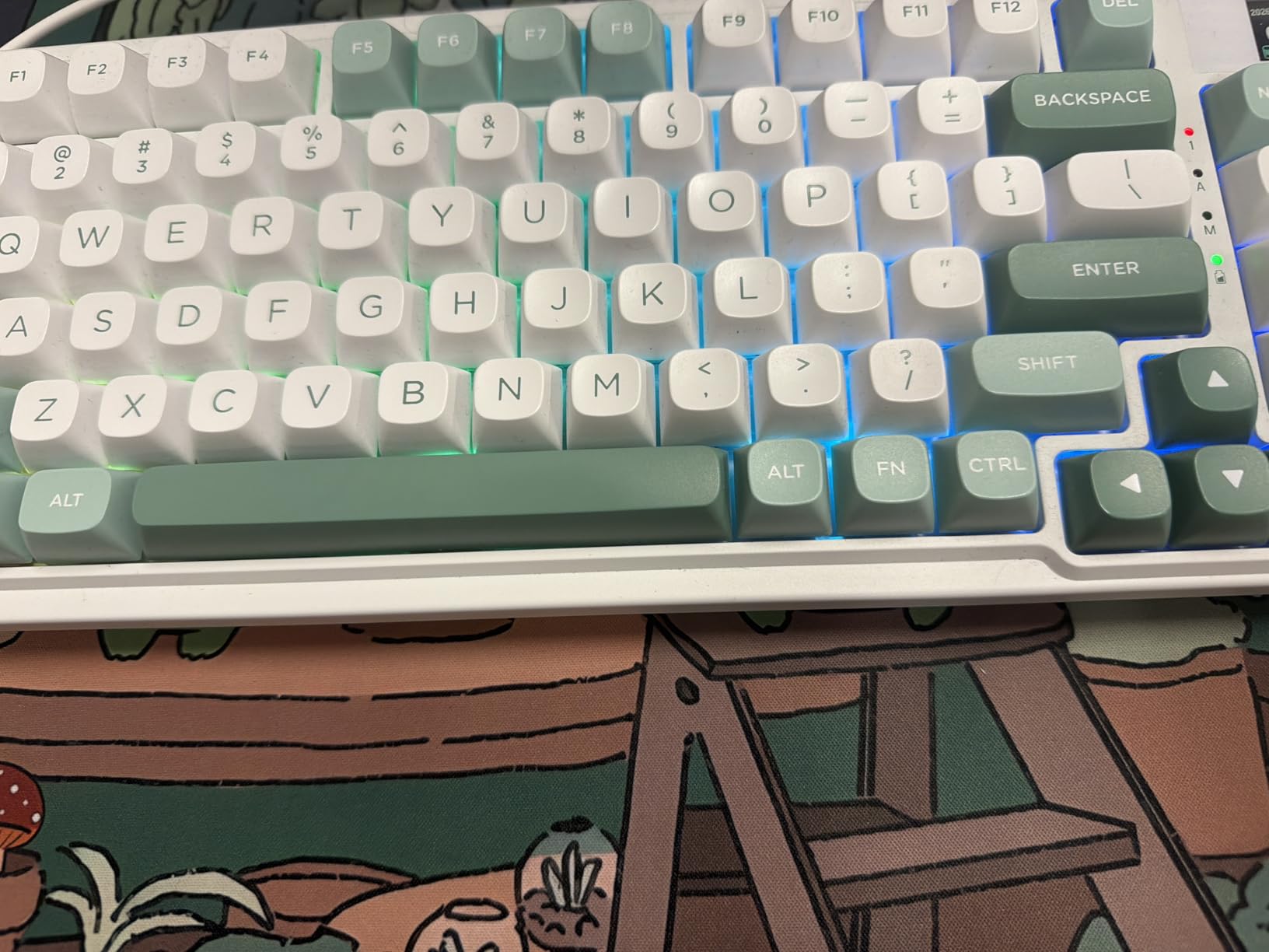 Redragon K719 Wireless Gasket Gaming Keyboard w/Hype Screen & Knob, 95 Keys Mechanical Keyboard, Easy-Control 1.14'' TFT Info Display, 5-Layer Noise Dampening, Custom Linear Switch, Jade Cloud Color customer photo 1
