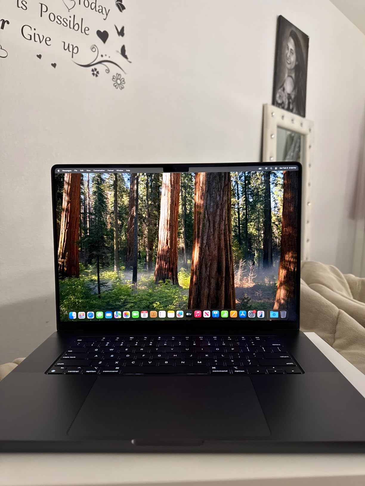 2024 MacBook Pro Laptop with M4 Max, 16-core CPU, 40-core GPU: Built for Apple Intelligence, 16.2-inch Liquid Retina XDR Display, 48GB Unified Memory, 1TB SSD Storage; Space Black customer photo 2