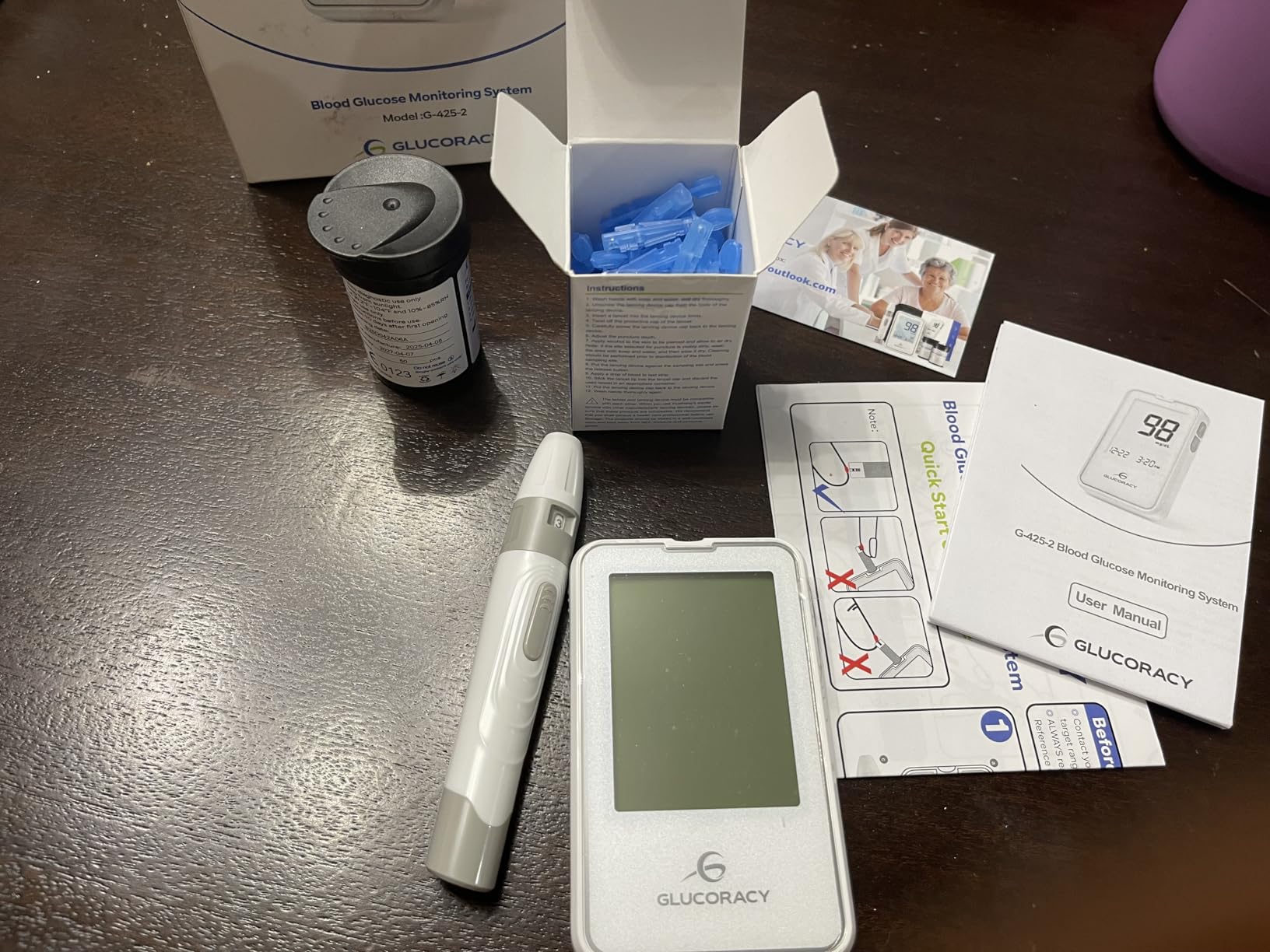 Glucoracy G-425-2 Blood Glucose Monitor Kit, 50 Test Strips and 50 Lancets customer photo 2