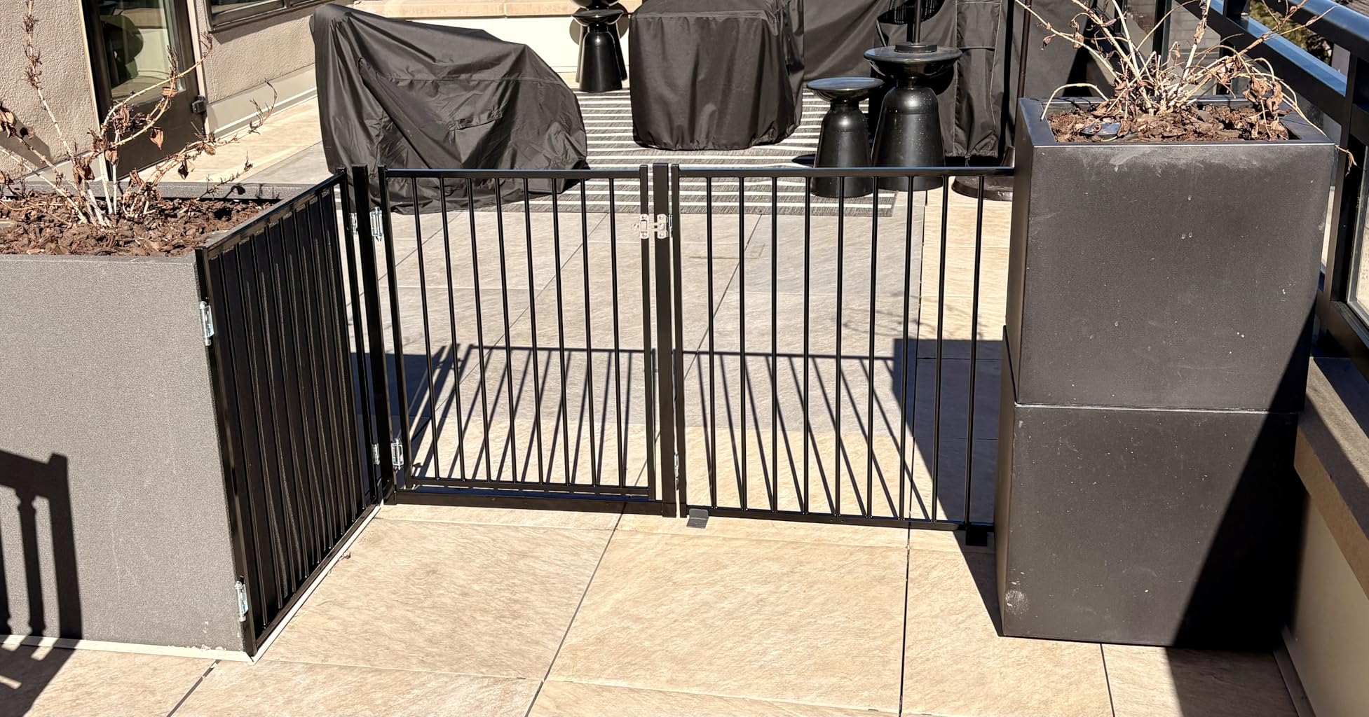 No Pawblems Free Standing Dog Gate with Door, 30'' Tall Foldable Dog Fence for Indoor & Outdoor, Up to 104 Inch Extra Wide Puppy Gate for Stairs, Hallways, Doorways, Deck, Yard (Black, 4 Panels) customer photo 1