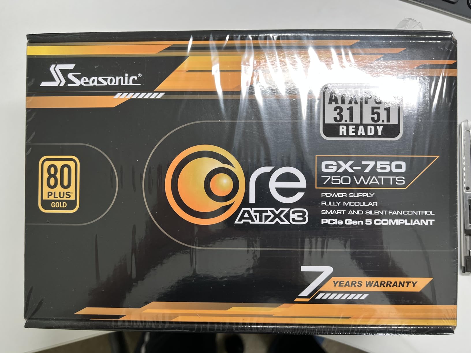 Seasonic CORE GX 650W Power Supply ATX 3.1 PCIe 5.1 (12V-2x6) 7 Years Warranty 80+ Gold Fully Modular RTX 5060 Ti AMD RX 9000 Ready customer photo 1