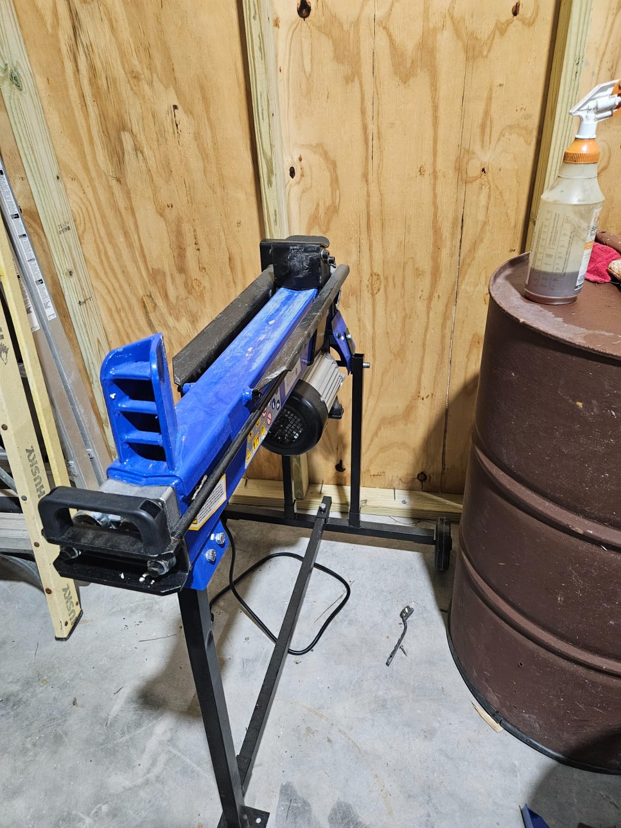 BILT HARD 35-Ton Horizontal/Vertical Gas Powered Hydraulic Full Beam Log Splitter with 301cc OHV Engine, 2