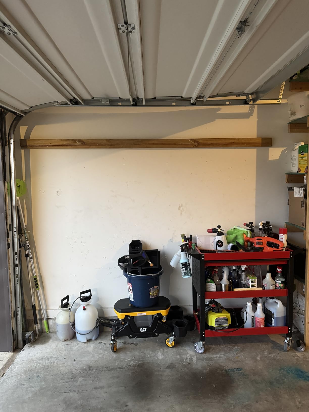 3 Tier Tool Cart on Wheels, Heavy Duty Metal Rolling with Drawers and Pegboards, 660 LBS Load Capacity Tool Storage Cart, Industrial Utility for Garage, Warehouse, Workshop customer photo 2