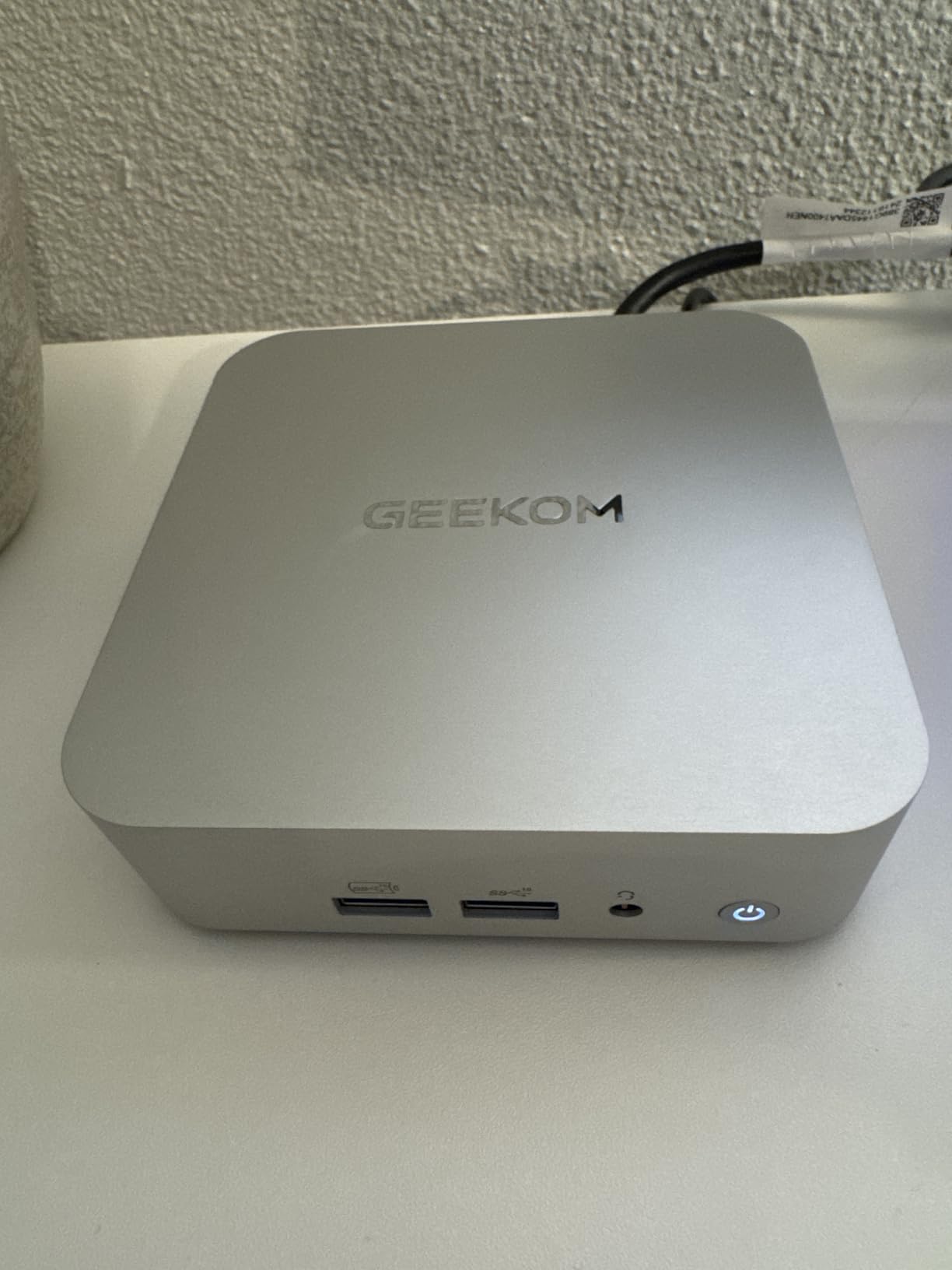 GEEKOM A5 Pro Mini PC, AMD Ryzen 5 7430U(6C/12T, up to 4.3GHz), 16GB DDR4 RAM, 512GB PCIe 4.0 NVMe SSD, AMD Radeon Graphics, Win11 Pro Desktop Computer, USB4/8K UHD/Wi-Fi 6/BT 5.2 customer photo 1