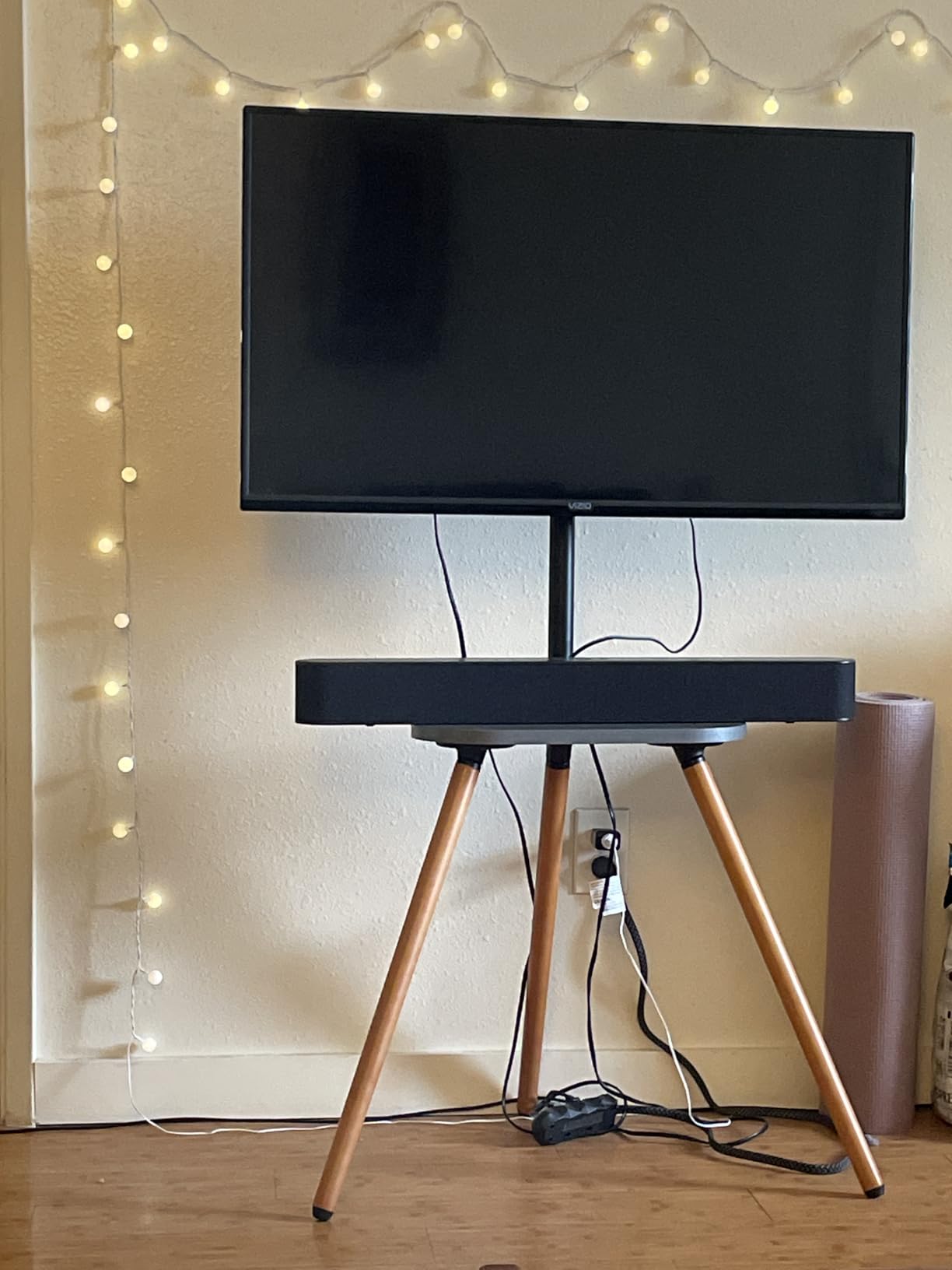 Tripod Easel TV Stand for 43 to 65 Inch LCD Led Screen, Height Adjustable and Swievel TV Stand, Portable TV Floor Stand with Wooden Tray for Bedroom, Living Room, Studio, Metal Black customer photo 2