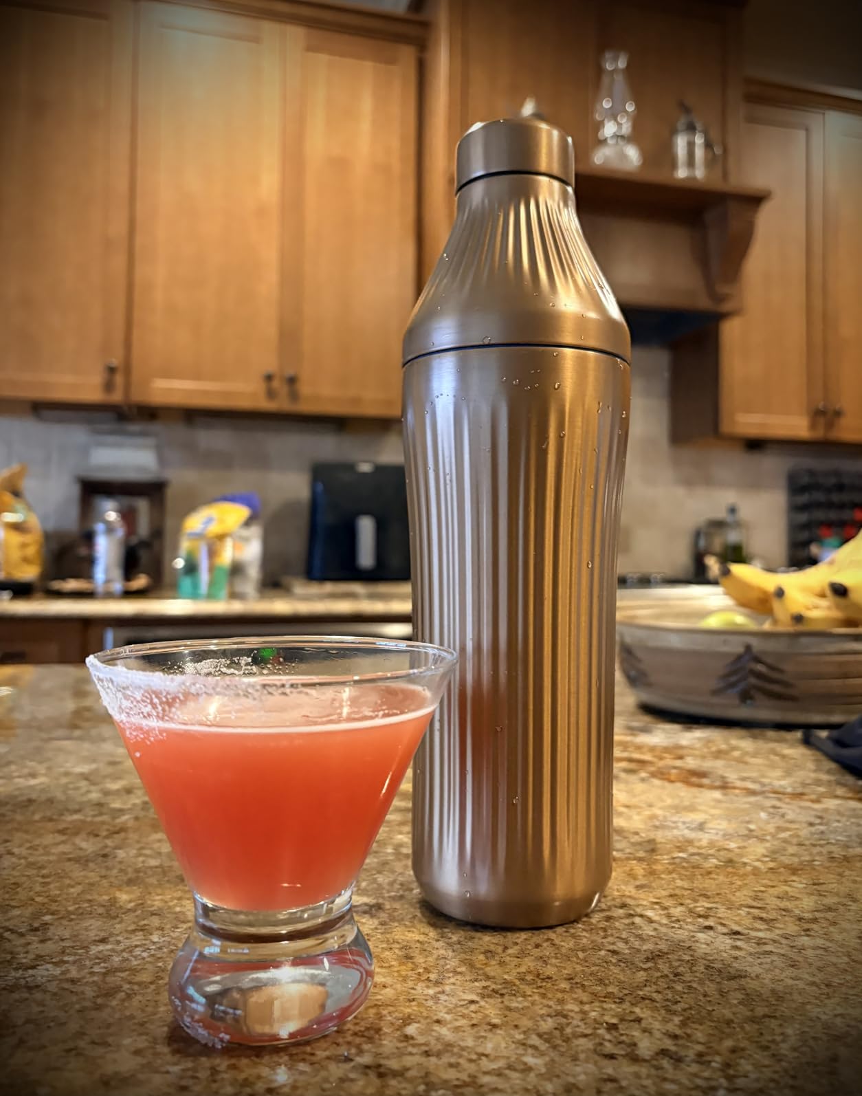 Elevated Craft Diamond Edition Hybrid Cocktail Shaker Set - Premium Vacuum Insulated Stainless Steel, 28 oz, Includes Built-in Strainer, Precise Measuring Top & XL Polishing Cloth - Martini Shaker customer photo 1