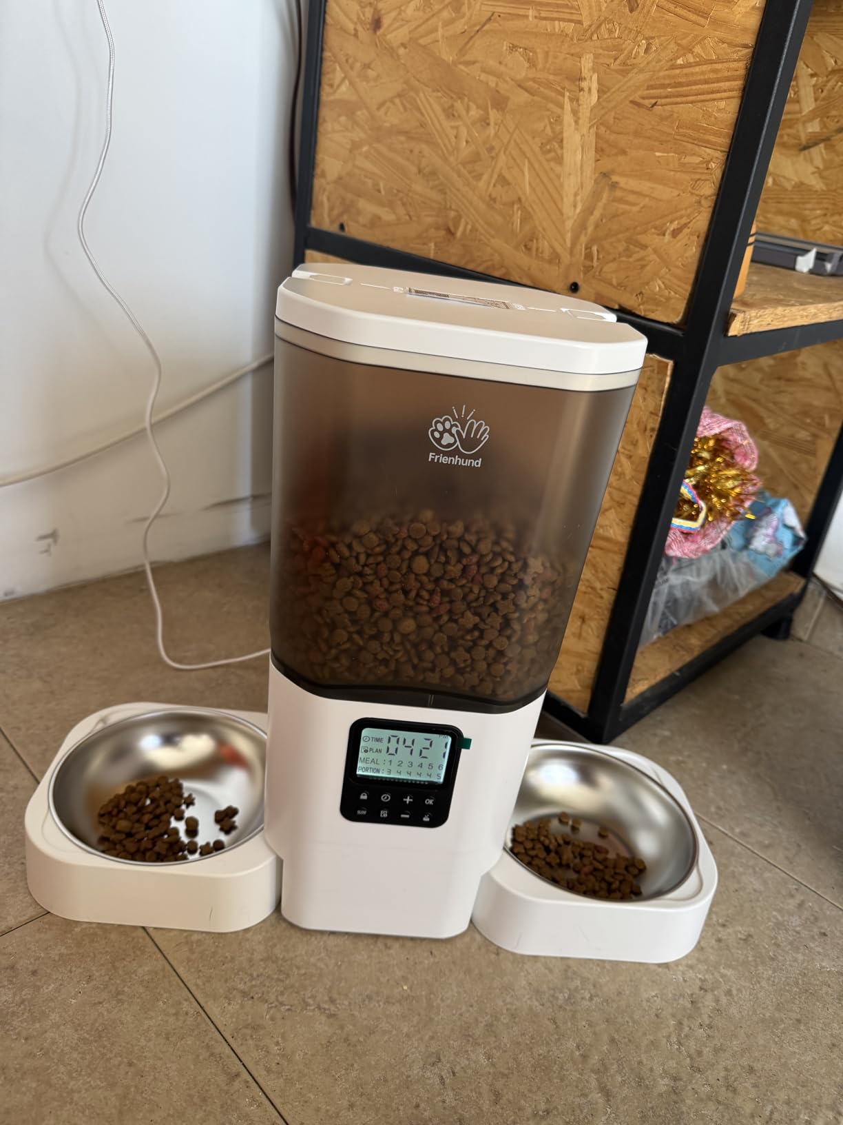 Dual Automatic Cat Feeder with Camera for 2 Cats: 5G WiFi Automatic Dog Feeder with Night Vision, 7L Auto Cat Food Dispenser with Two Camera for Multiple Pet, Easy to Clean - 29 Cup customer photo 1