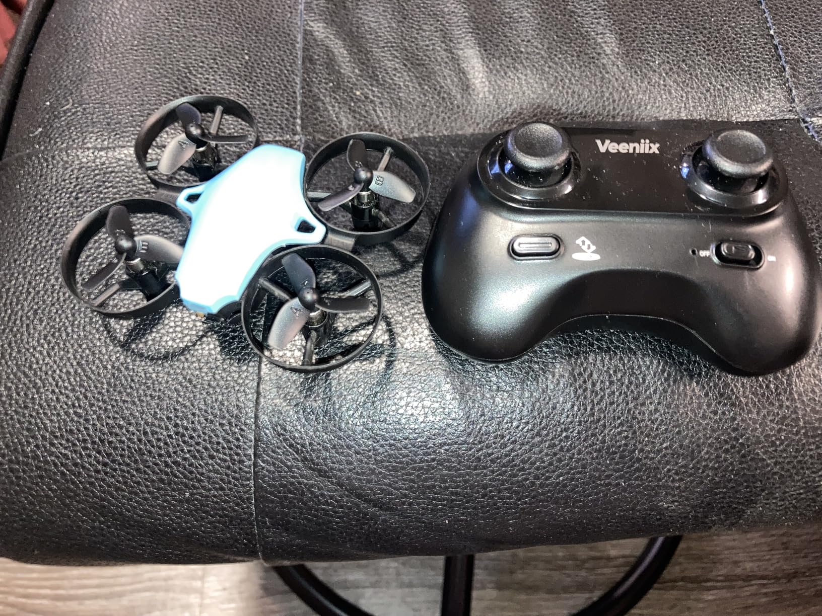 V995 Mini Drone for Kids and Beginners, Indoor Outdoor Quadcopter Plane for Boys Girls with 3D Flips, 360 Rotation, Circle Fly, Auto Hover, Headless Mode and 3 Batteries customer photo 2