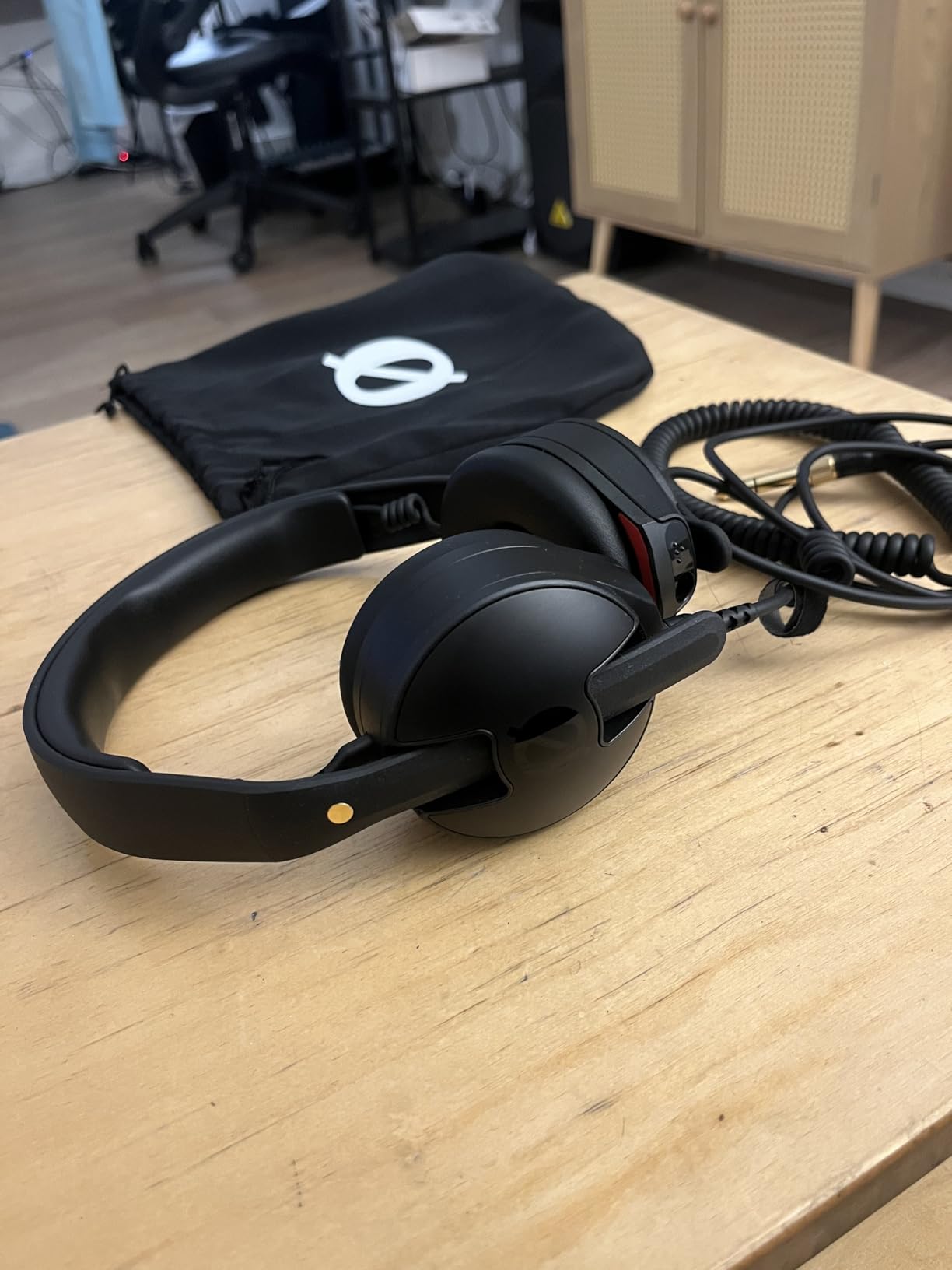 RØDE NTH-50 Professional On-Ear Wired DJ Headphones customer photo 1