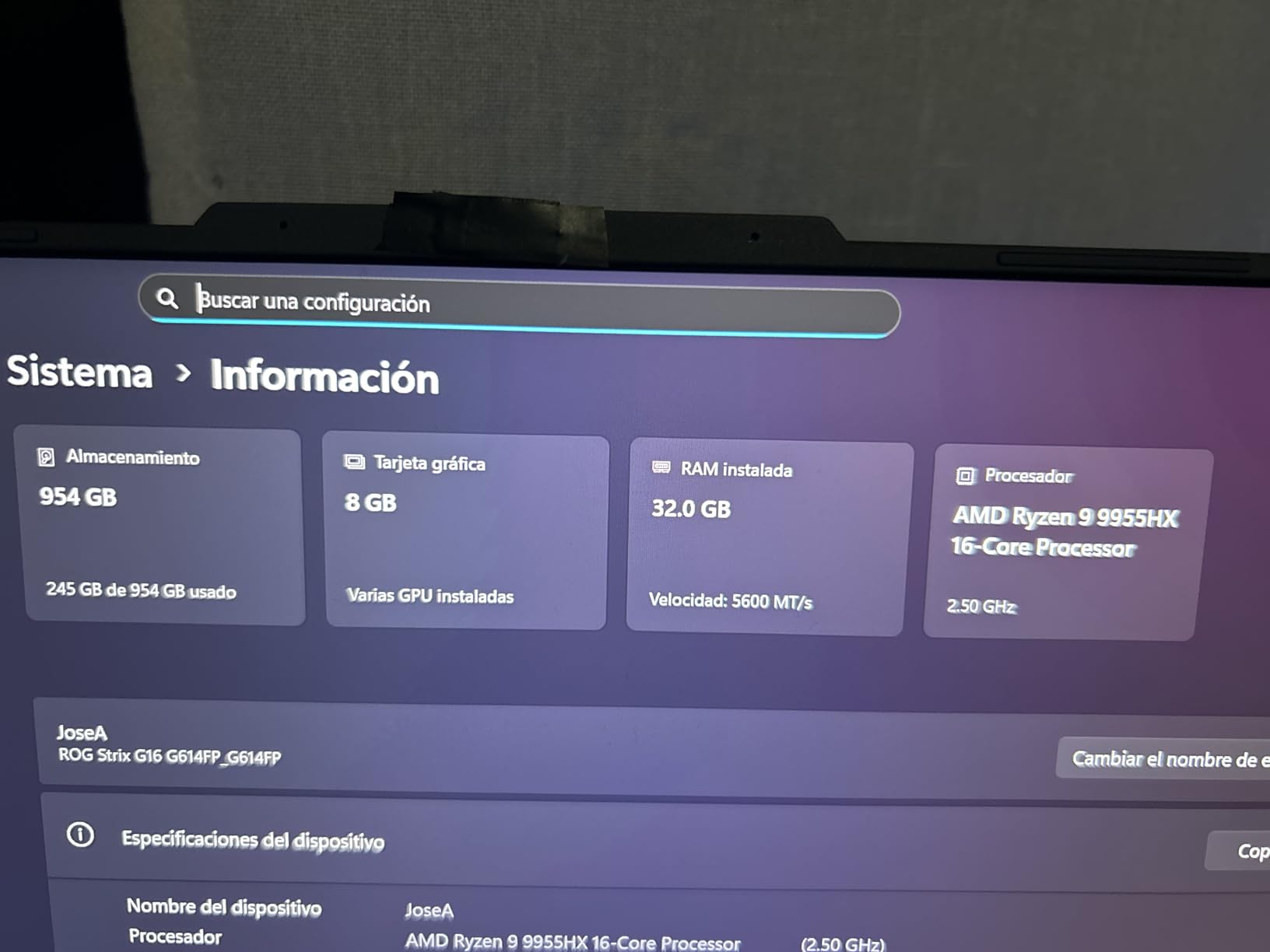 ROG Strix G16 (2025) Gaming Laptop - 16