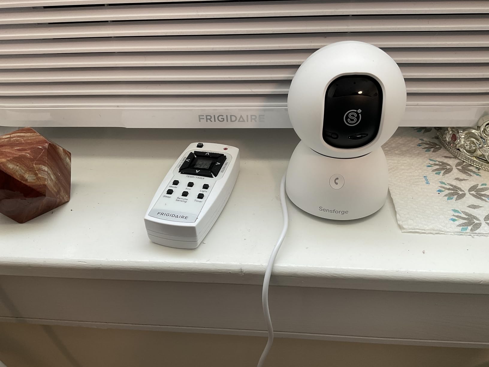 SensForge 2.5K Pan-Tilt Security Camera, 360° Dual-Band WiFi Camera for Home, Free AI Human & Pet Detection, 2-Day Cloud + 64GB SD Storage, Two-Way Talk, Optional AI + Storage Upgrade customer photo 2