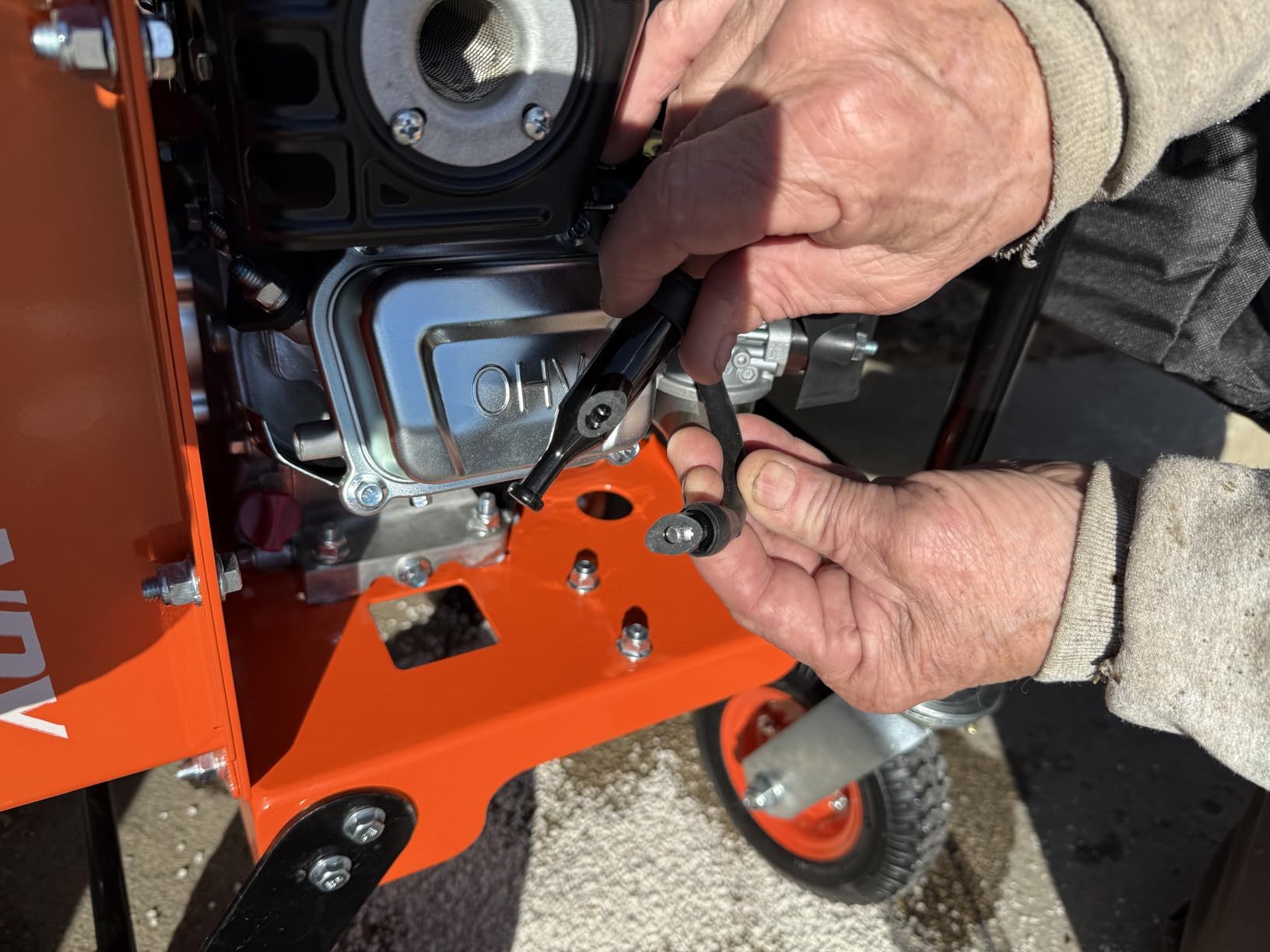 SuperHandy Leaf Vacuum & Wood Chipper - 7HP 209cc Gas Engine, Walk-Behind Vacuum Mulcher customer photo 1