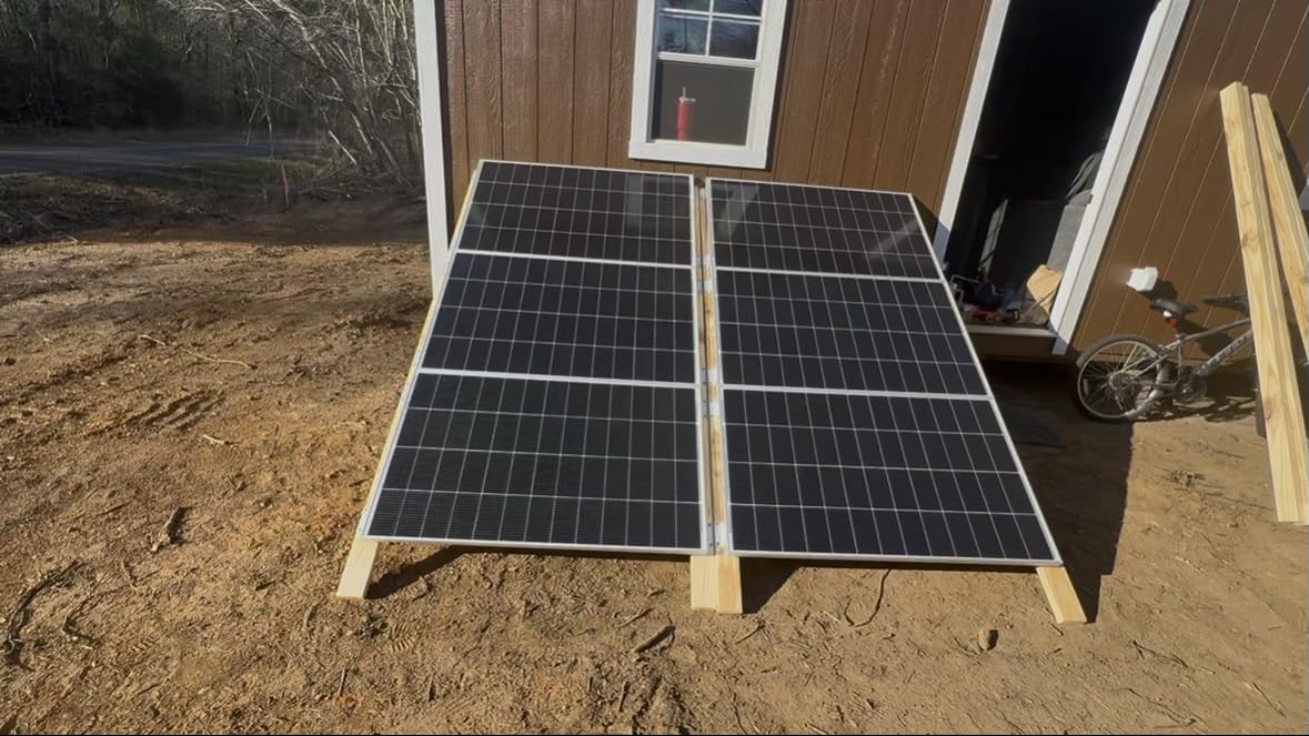 Renogy N-Type 400 Watt Solar Panel 24 Volt, 2Pcs 200W Solar Panels 16BB 25% High-Efficiency, PV Module Power Charger for RV Marine Cabin Roof Home Farm Battery and Other Off-Grid Applications customer photo 2