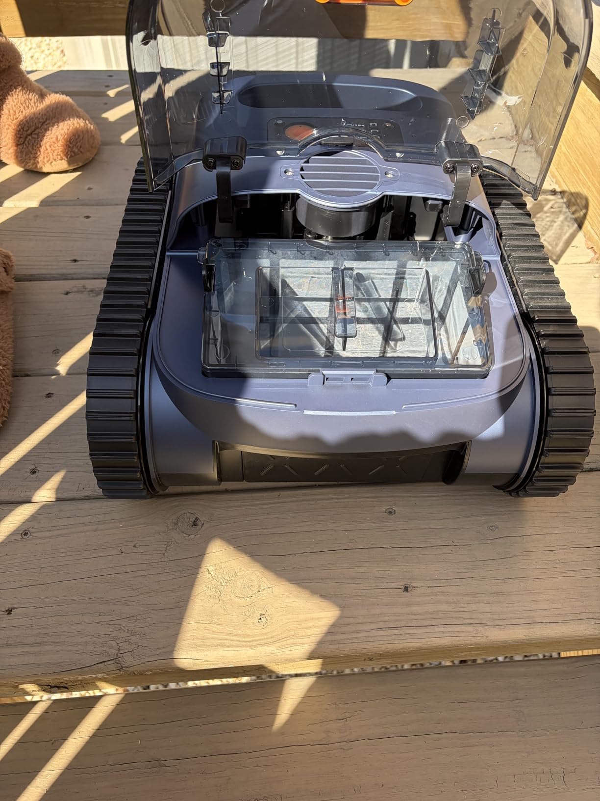 Pool Vacuum for Inground Pool, Cordless Pool Cleaner Robot with Smart Navigation, Self-Parking, LED Indicator, Wall & Waterline Above Ground Pool Vacuum Cleaning up to 2150 Sq.ft customer photo 1