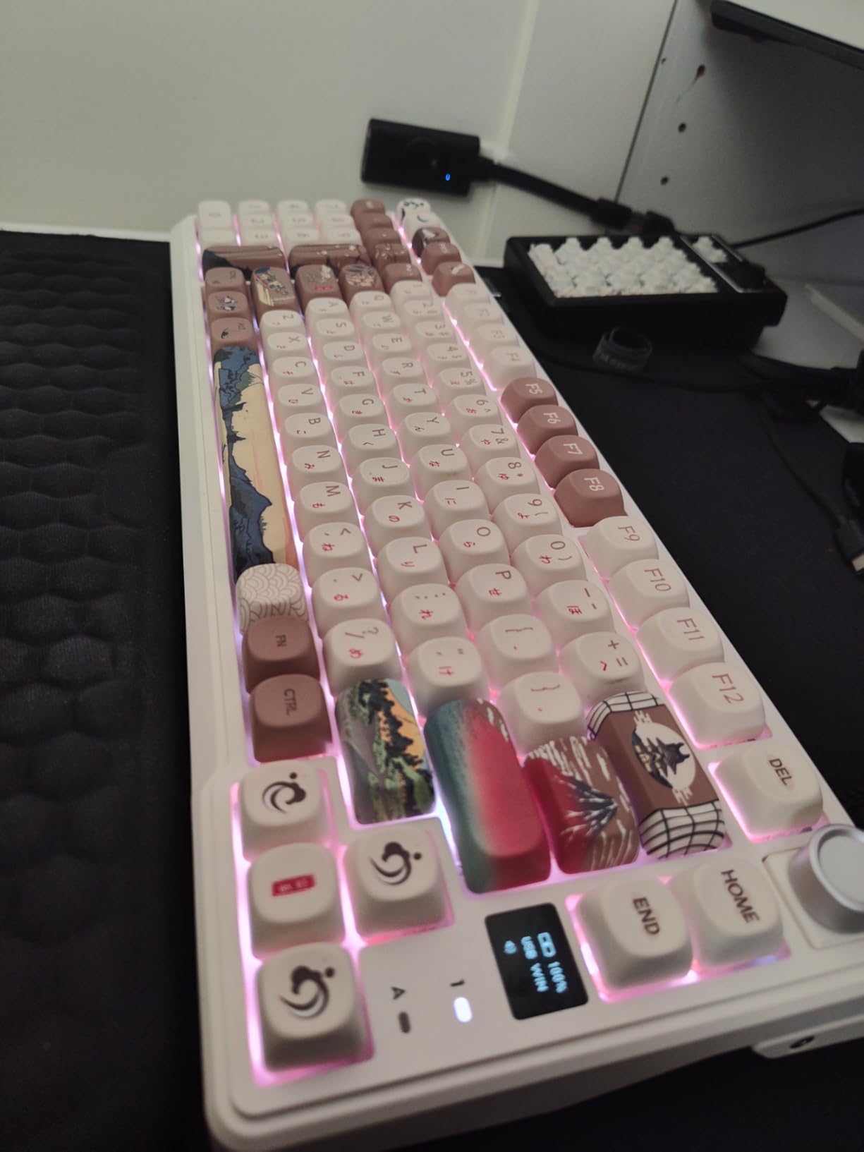 RK ROYAL KLUDGE L98 Wireless Mechanical Keyboard w/Left-Handed Southpaw Design Numpad & Hot Swappable Knob, Tri-Mode 95% Keyboard BT/2.4G/USB-C, Pro Software, Gasket Mount, Massive 8000mAh Battery customer photo 1