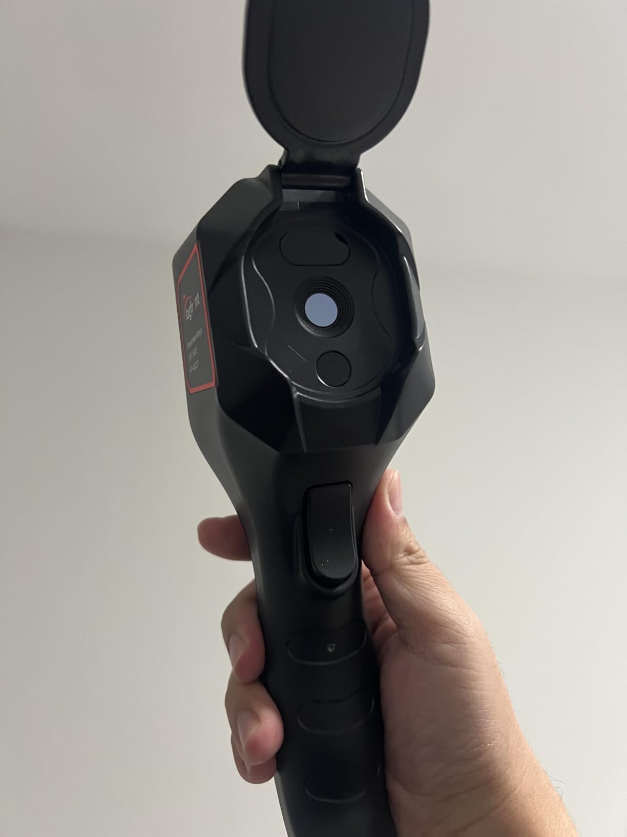 Thermal Camera, 240 x 240 TISR Resolution, -4°F to 1022°F Temp Range, 25Hz Infrared Camera with Temperature Alarm, 50°FOV Handheld Thermal Imaging Camera customer photo 1