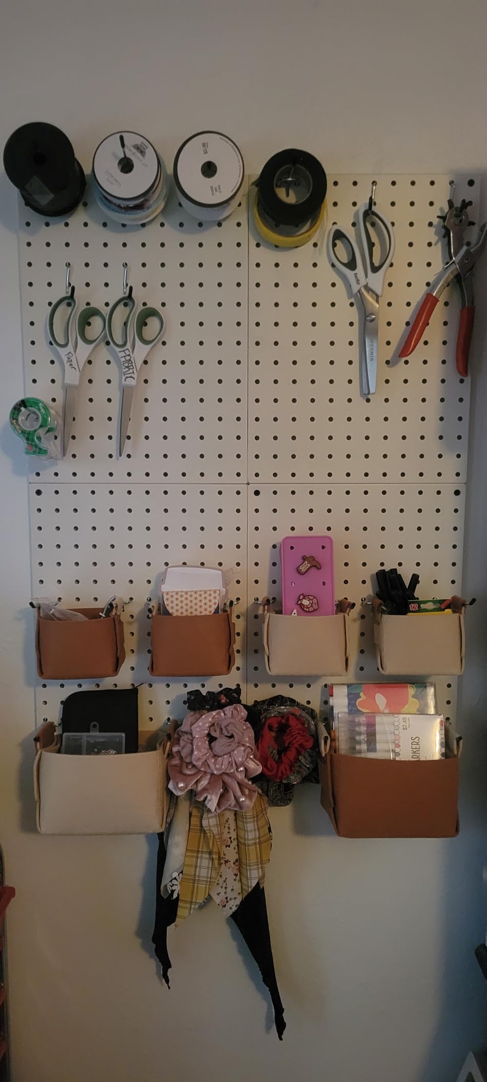 Peg Board, 4 Pack Metal PegBoard Organizer with Accessories, White Pegboard Panels with 50 Pcs Hooks and Baskets, Wall Organizer for Office, Craft Room Organization, Garage, Sewing Room customer photo 2