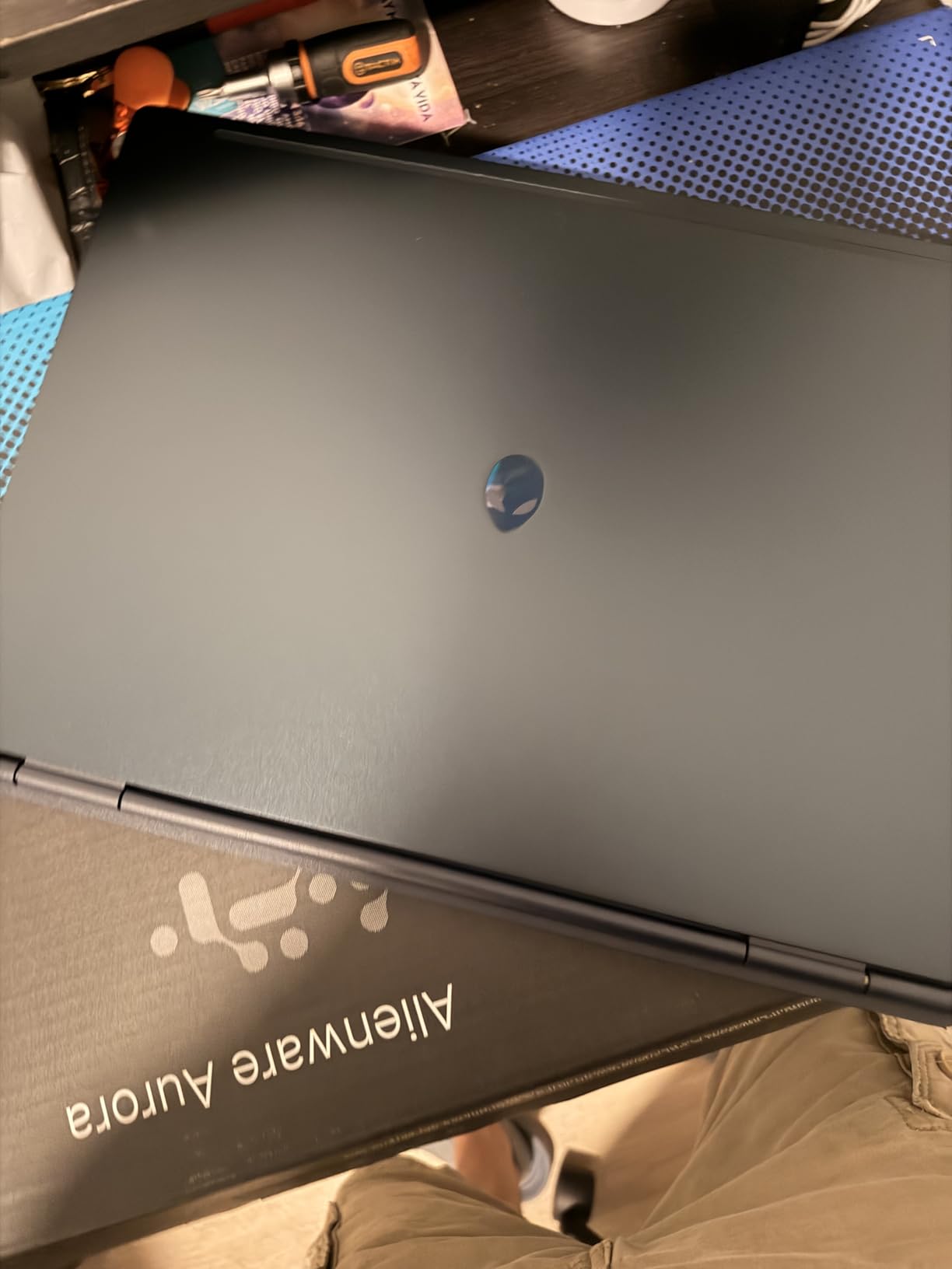 Alienware 16 Aurora Laptop - 16-inch 16:10 WQXGA 120Hz Display, Intel Core 7-240H Series 2, 16GB DDR5 RAM, 1TB SSD, NVIDIA GeForce RTX 5060 8GB GDDR7, Windows 11 Home - Blue customer photo 1
